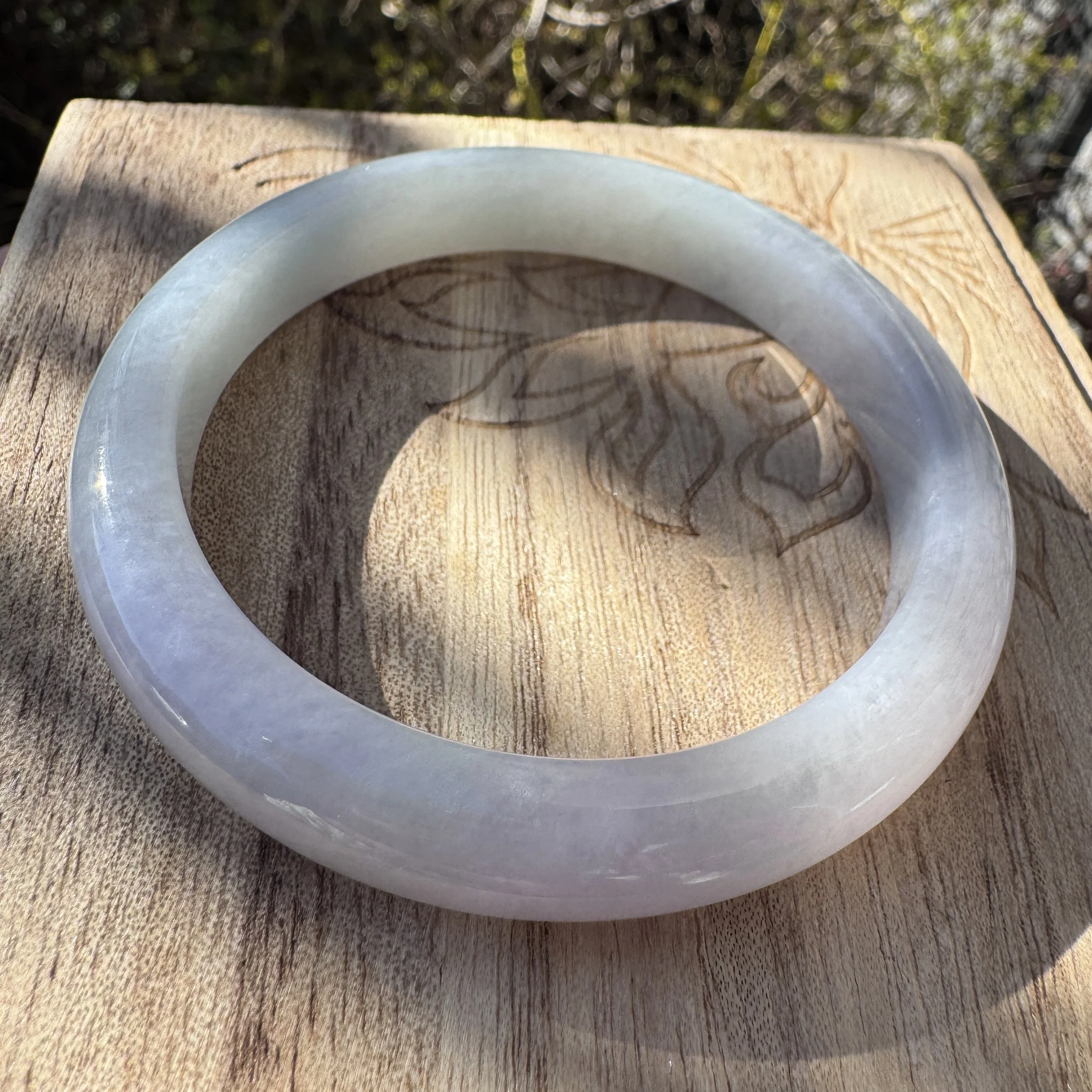 Jade bangle bracelet (56.8mm) -  Myanmar Lavender jadeite