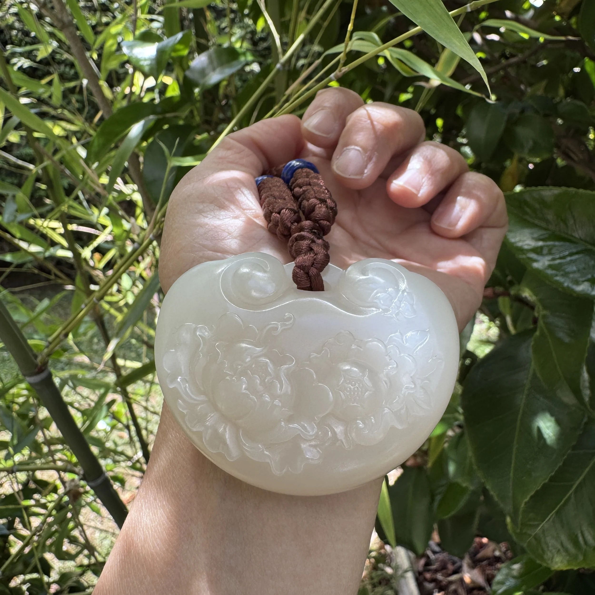 Top grade pink nephrite- jademastervancouver.com