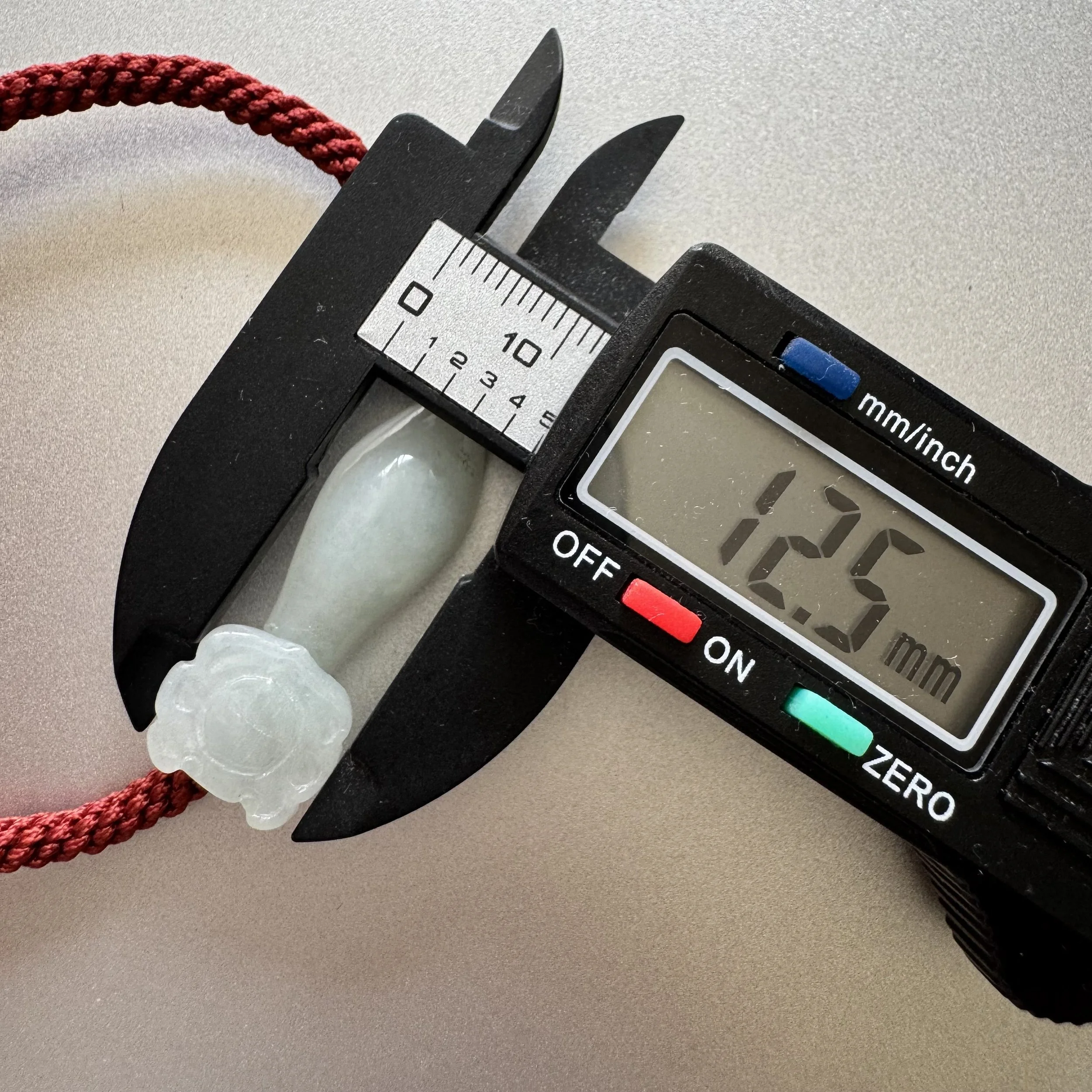 jademastervancouver.com