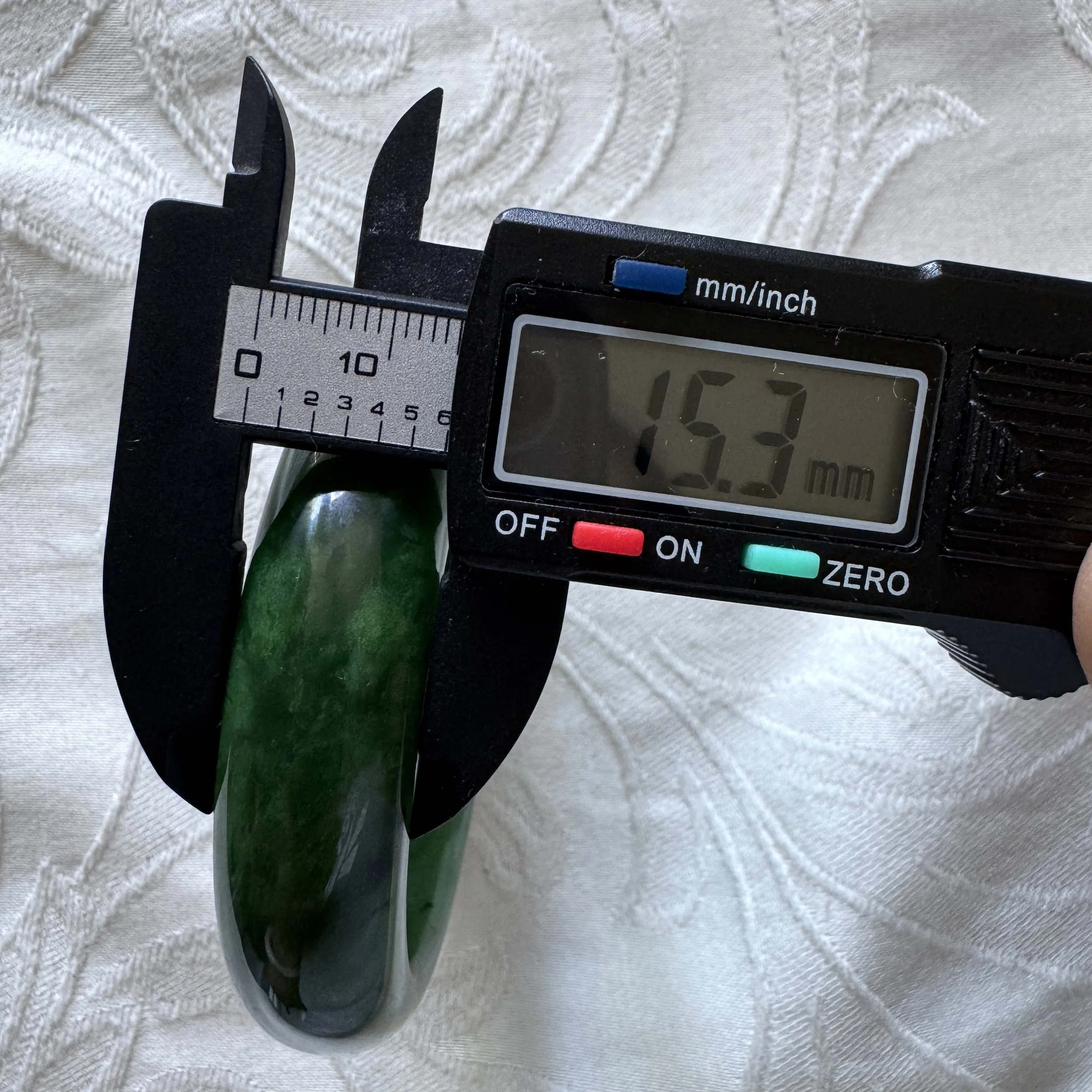 Canadian jade-jademastervancouver.com