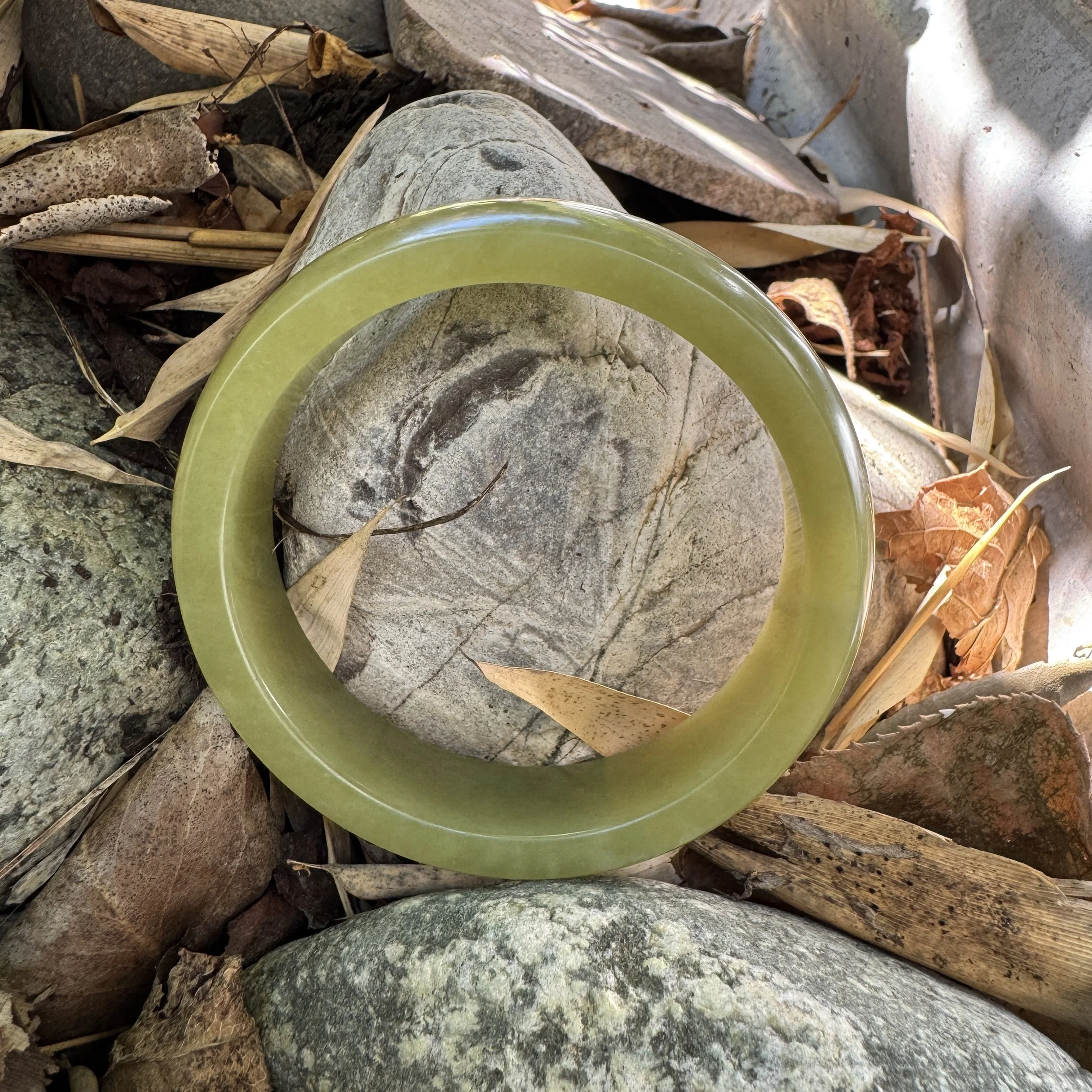 Yellow nephrite jade- jademastervancouver.com