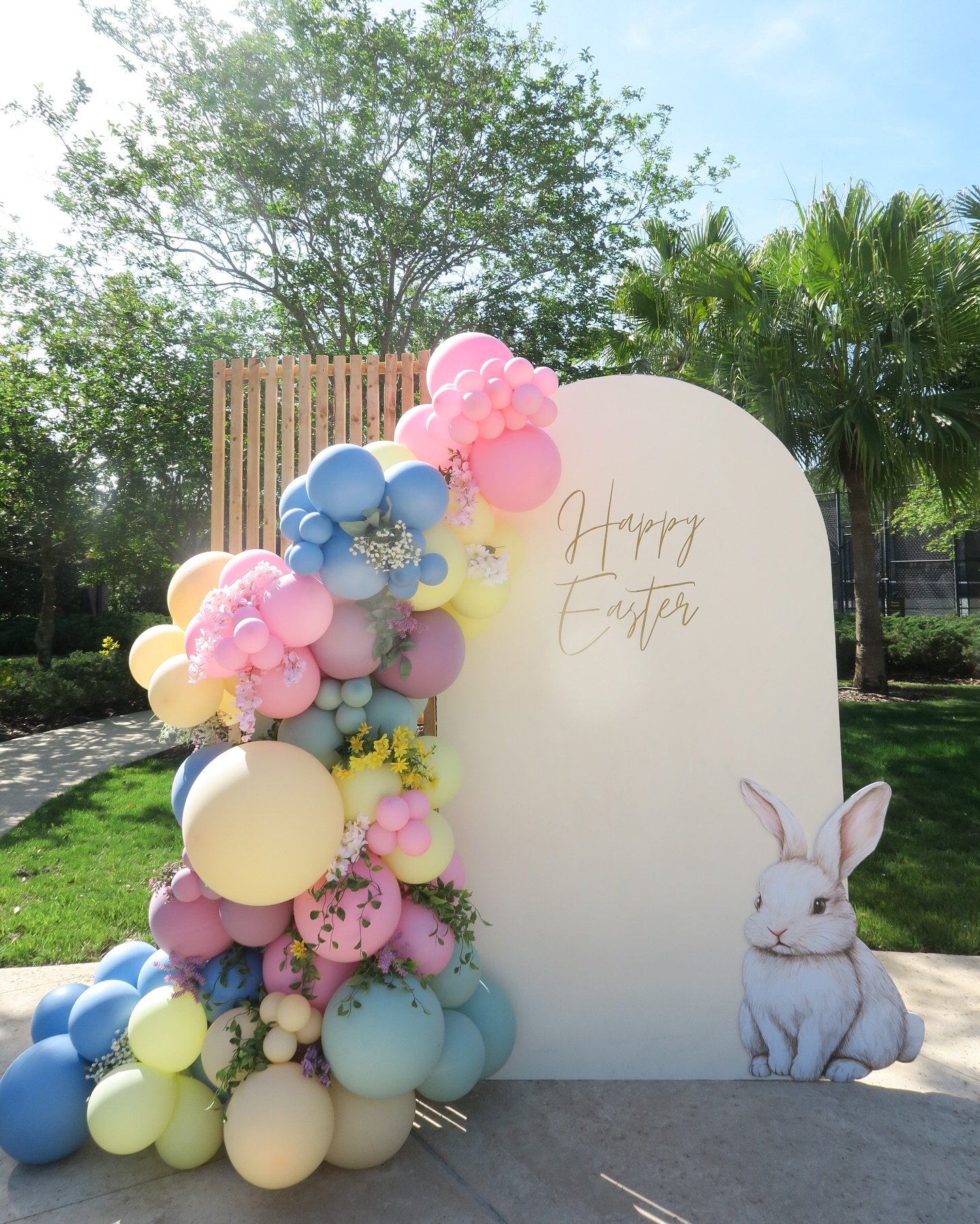 Happy Easter from Backyard Bash and The Four Seasons Orlando 🐣🐇🥚💐🩵
