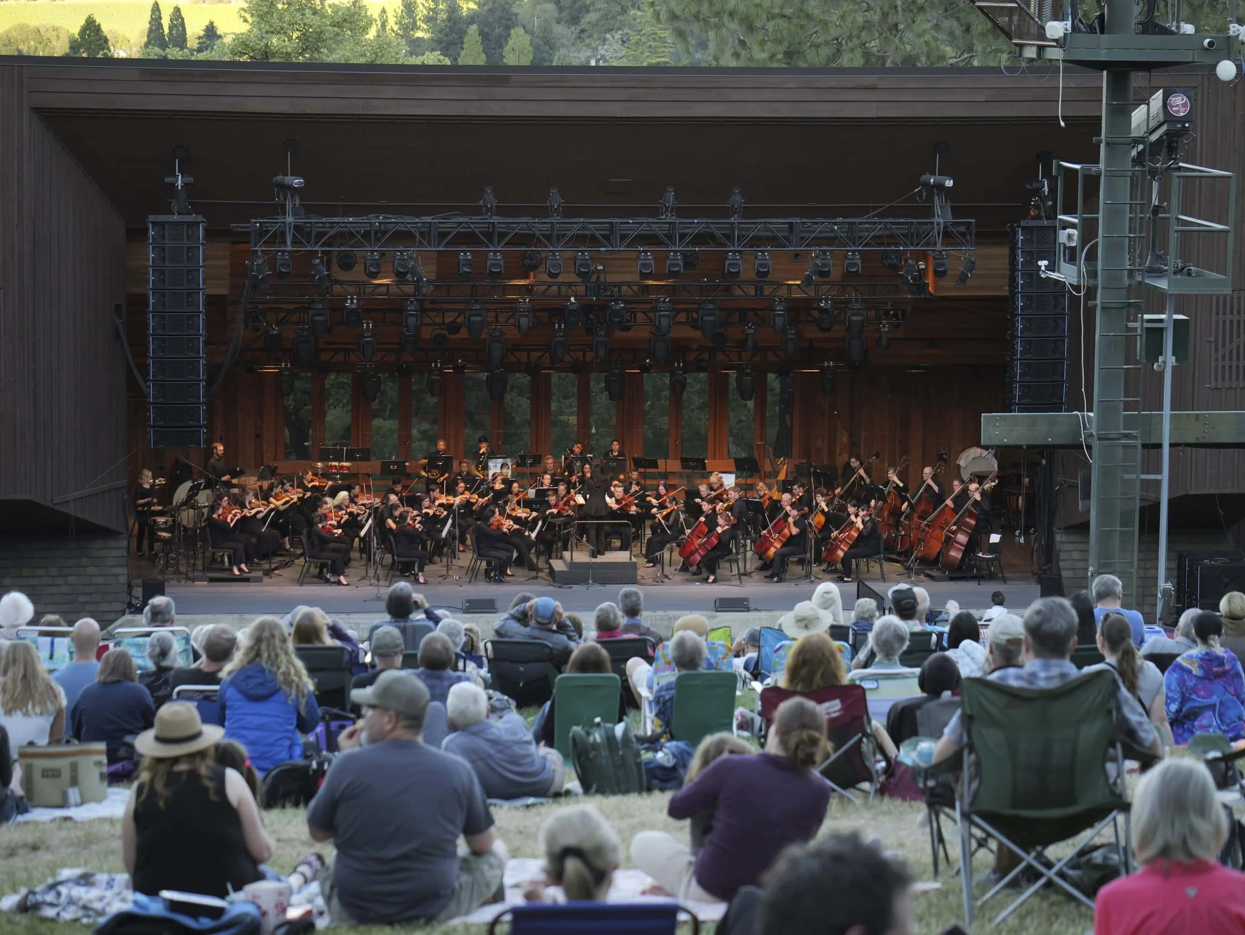 Britt Festival Orchestra Masterworks V