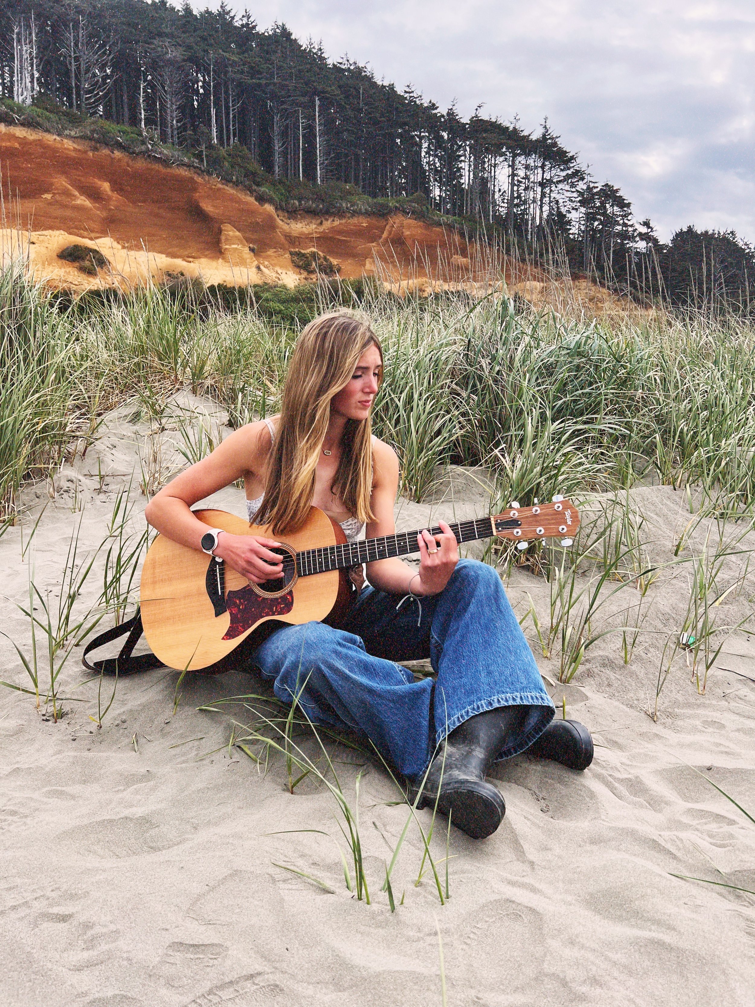 Summer Concerts- Savi Anne