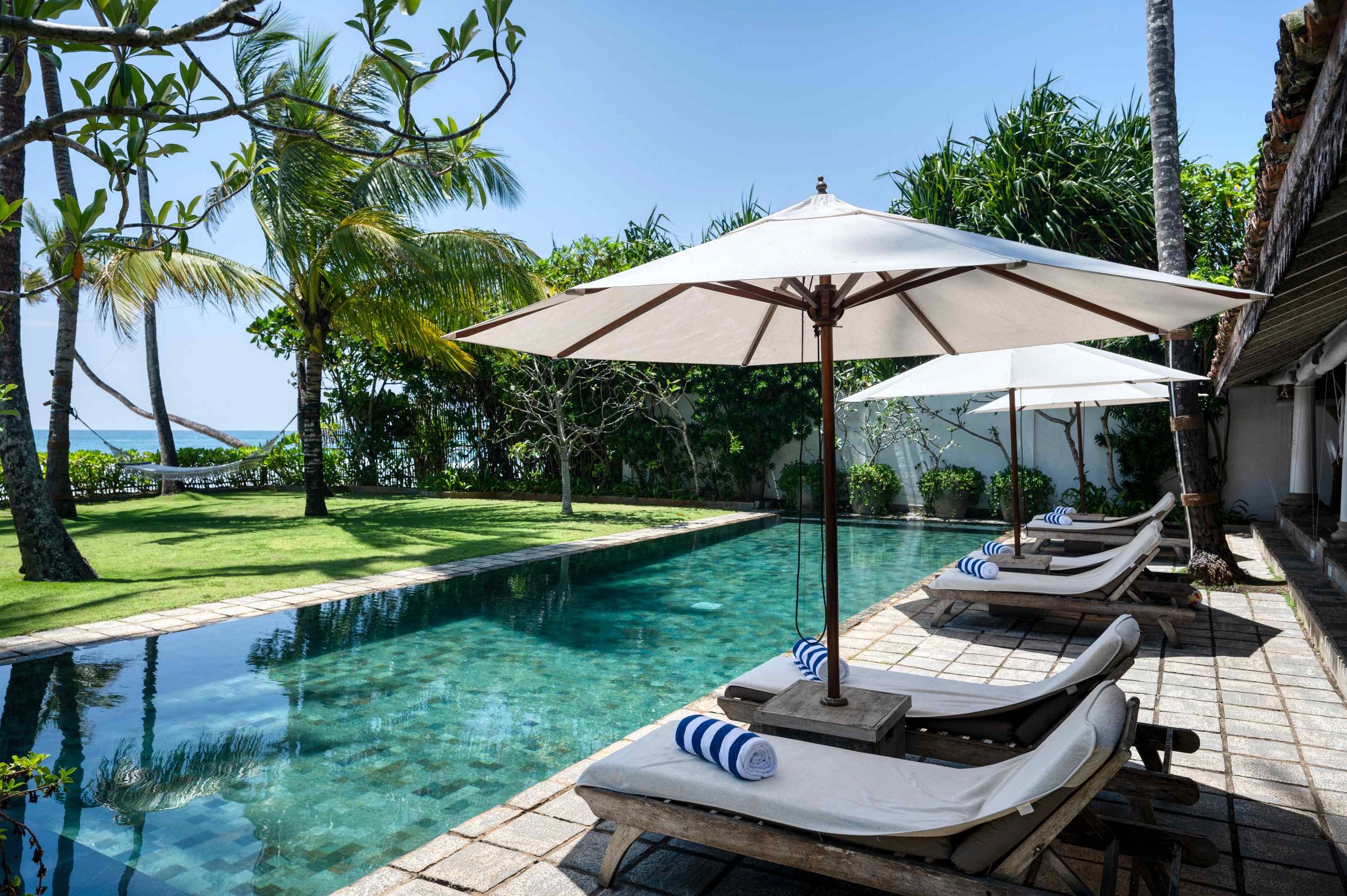 Samudra Beach Villa pool