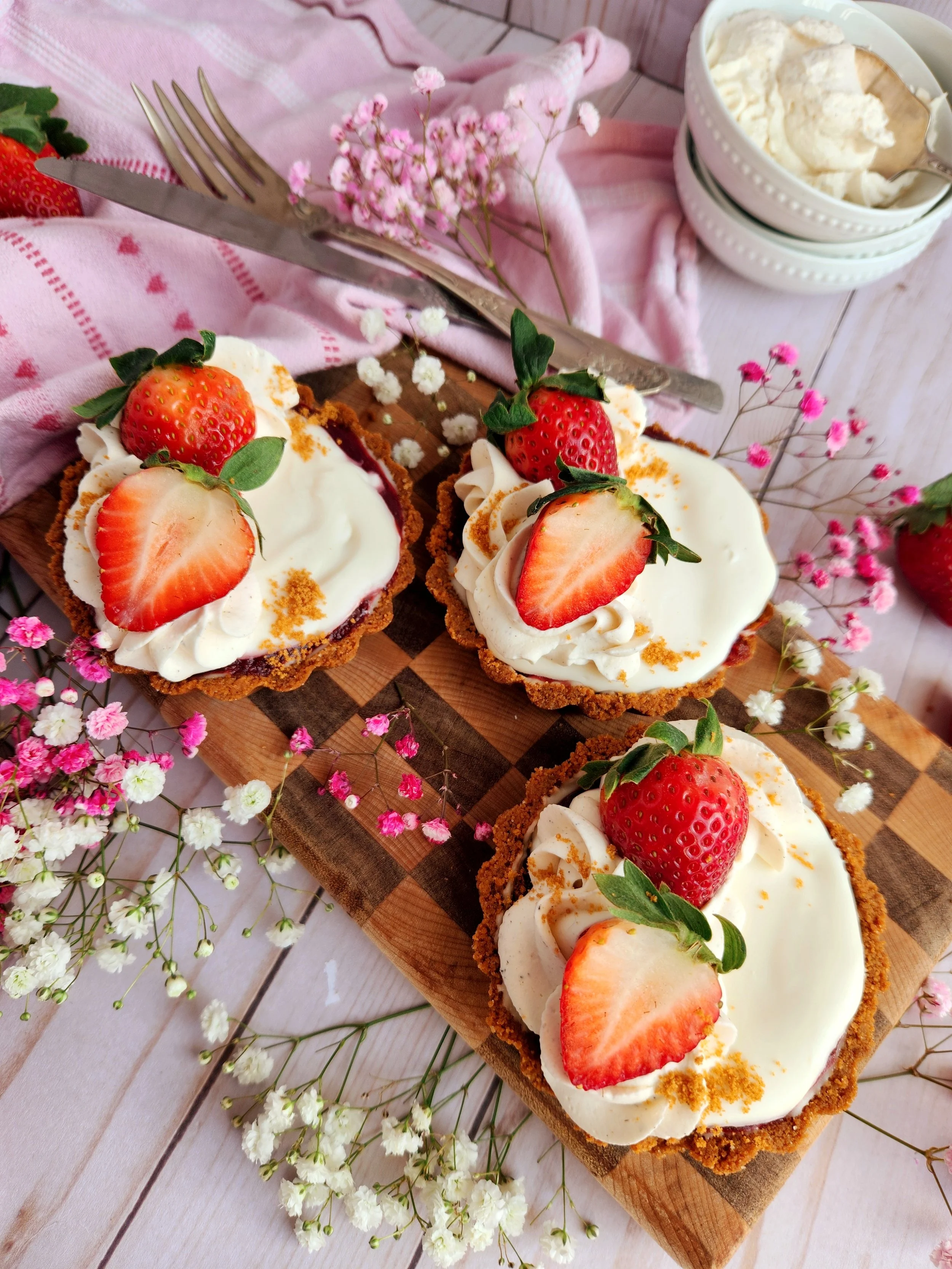 Strawberry White Chocolate Tarts