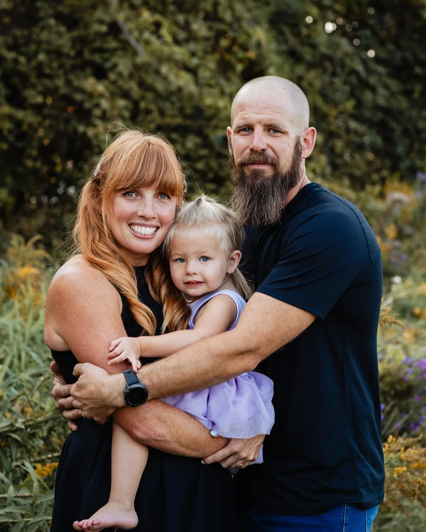 There&rsquo;s something so special about seeing families come back year after year &ndash; watching them grow, capturing their beautiful moments, and witnessing the love that only deepens over time. This family session was bathed in the perfect autum