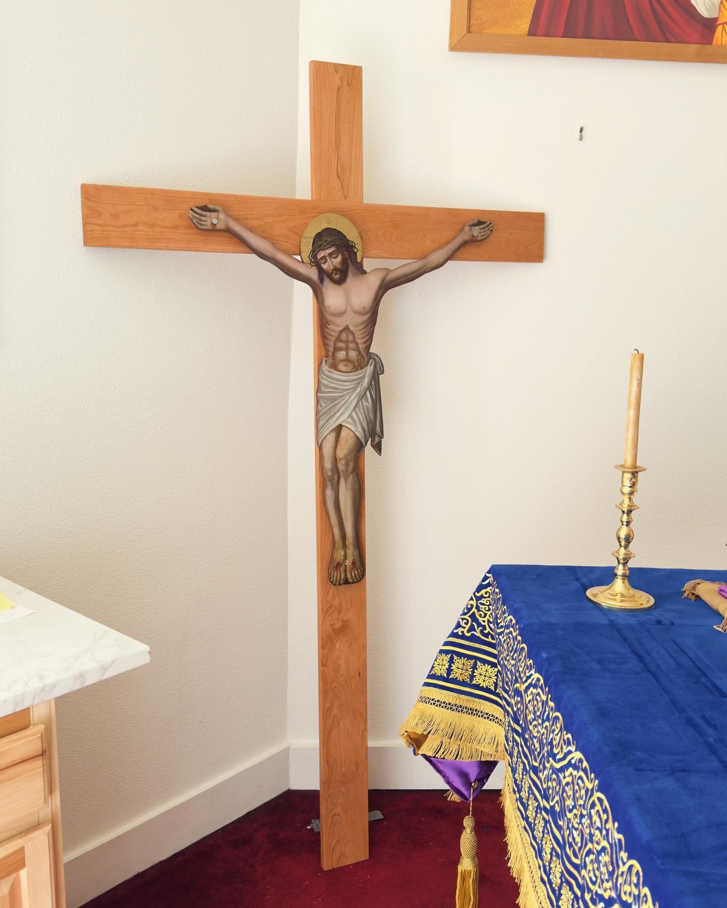 In addition to our refreshed Narthex, our parishioners have come together to craft a new cross and base for our altar and use during Holy Week. 

May God bless them and their offerings to the church! With special thanks to @andrewageorge and Dan Fusc
