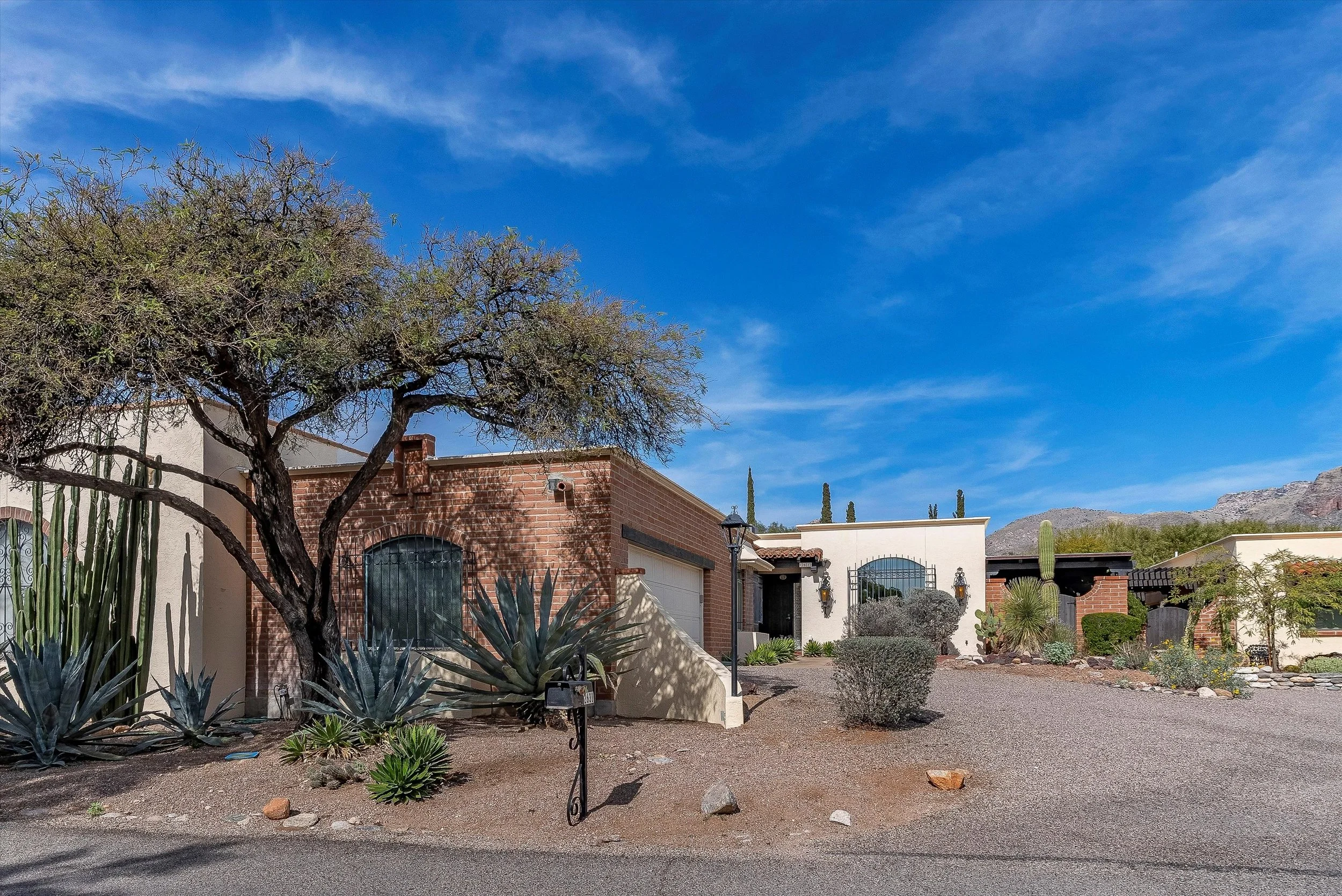 01-Front of Home.jpg