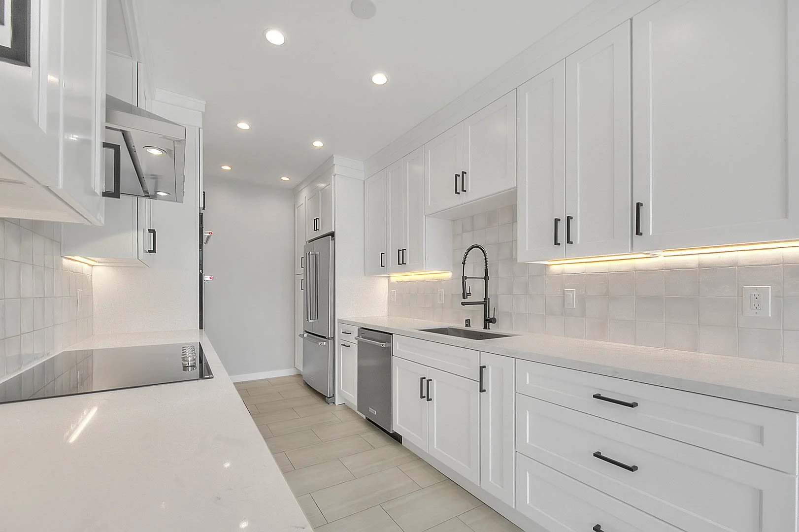 Kitchen (5 of 13).jpg