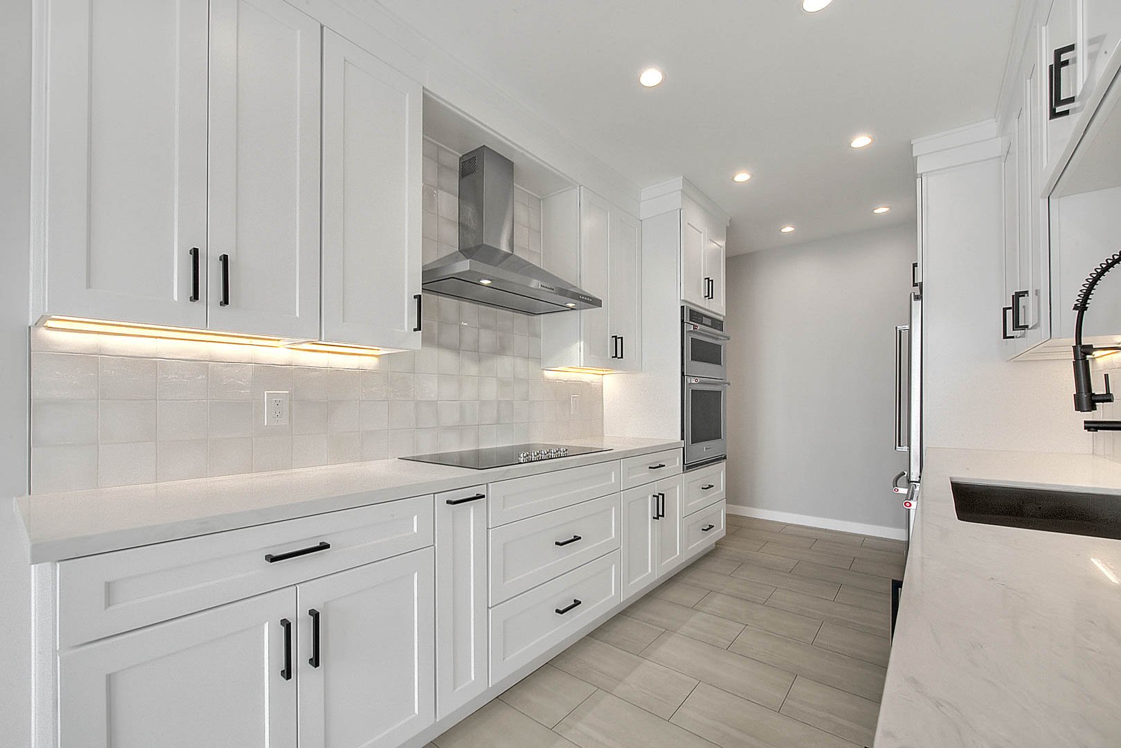 Kitchen (6 of 13).jpg