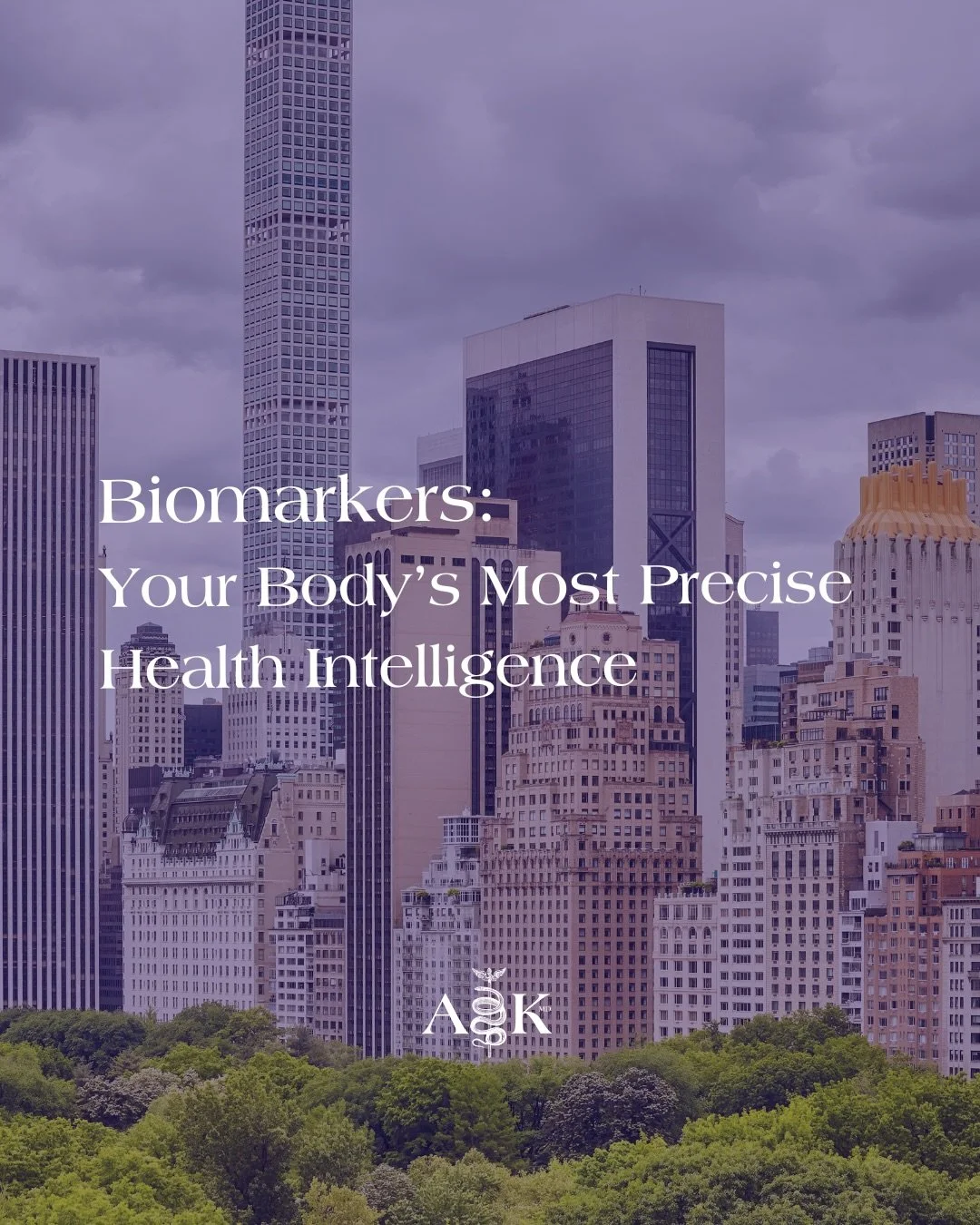 Your body sends signals long before symptoms appear. Biomarkers, molecules in blood, stool, or urine, reveal how your metabolism, inflammation, hormones, vascular health, and cellular repair are functioning in real time.

Work with a longevity specia