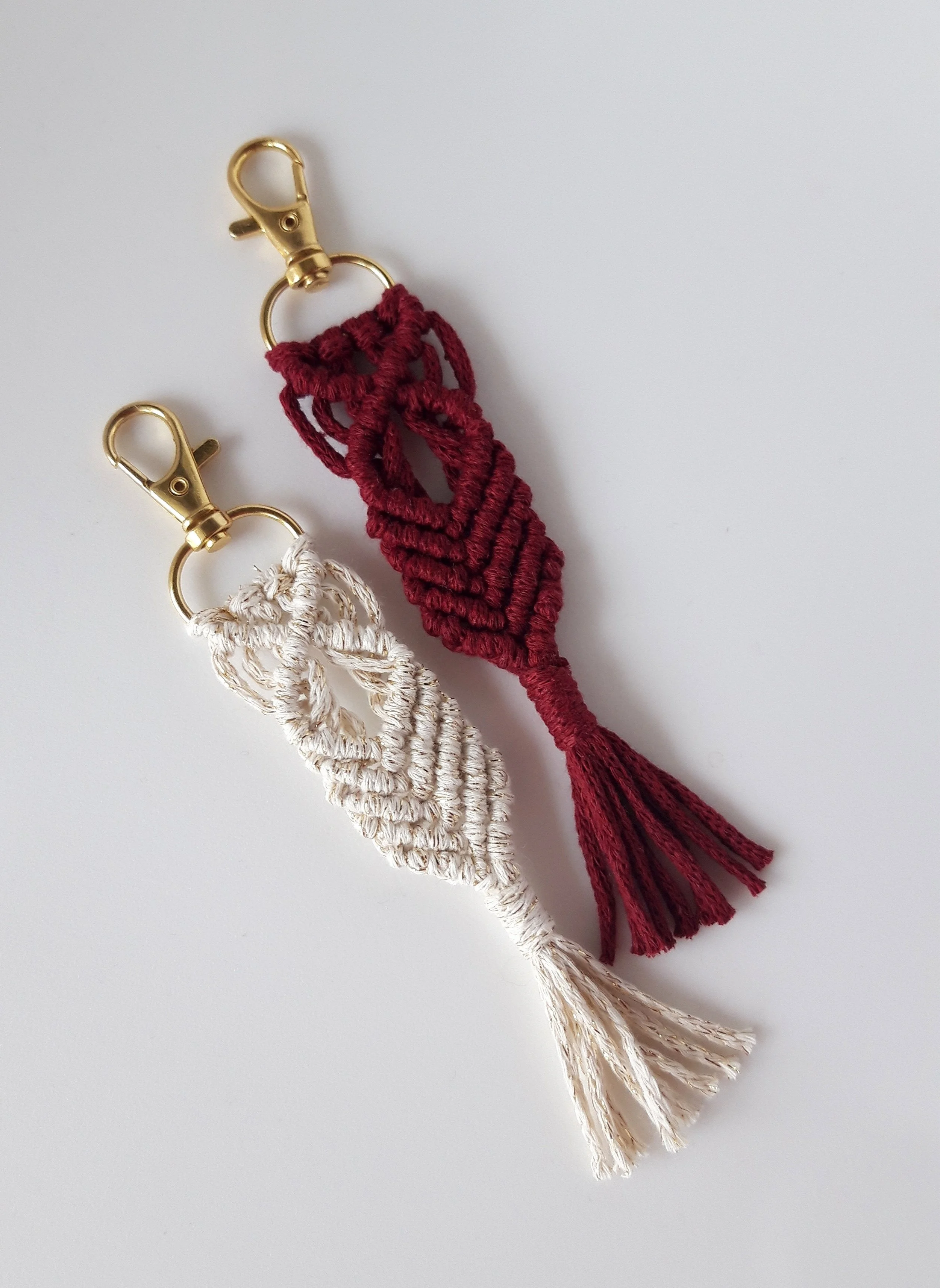 8 avril bijou de sac tissé.jpg