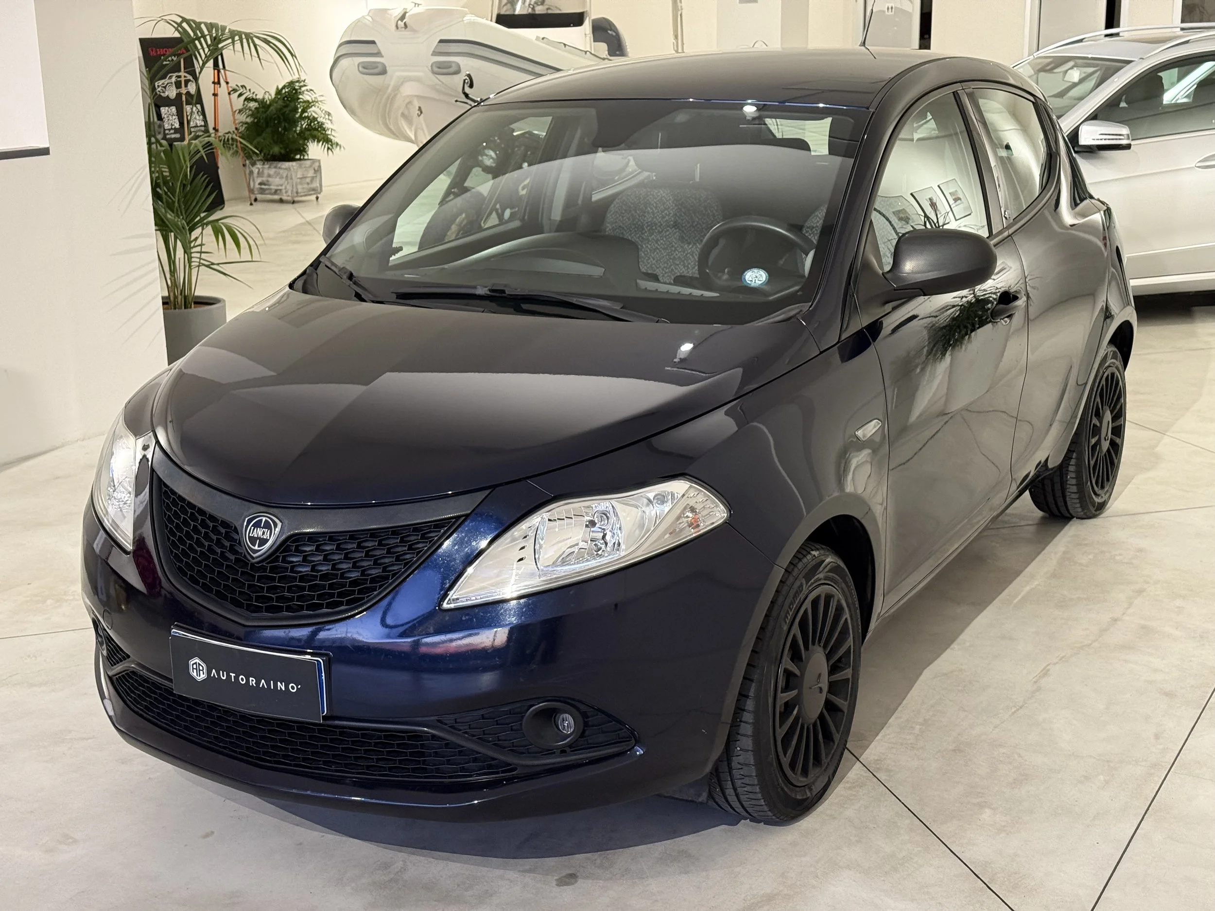 Lancia Ypsilon GPL