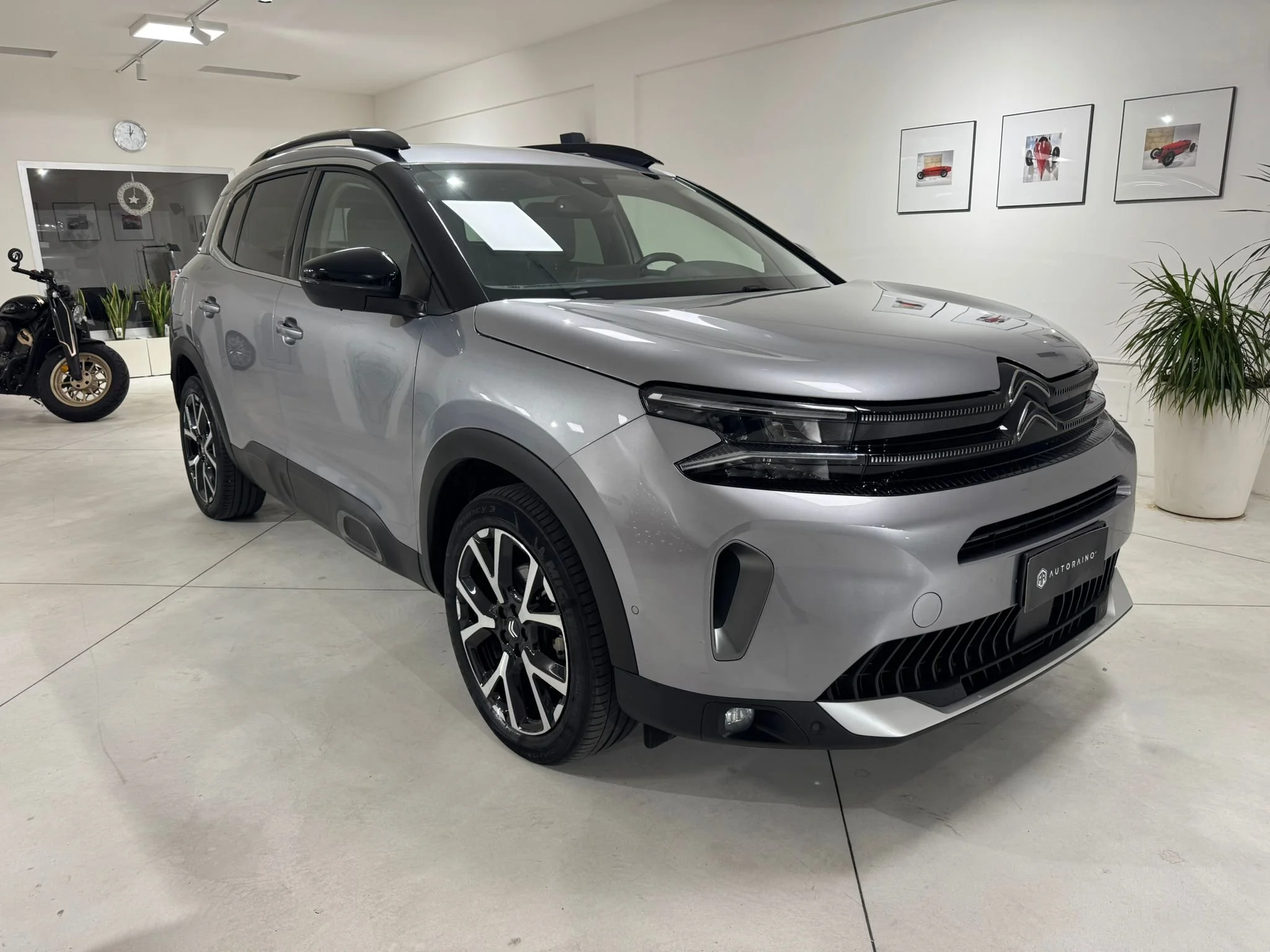 WhatsApp Image 2025-12-11 at 18.44.17 (3).jpeg