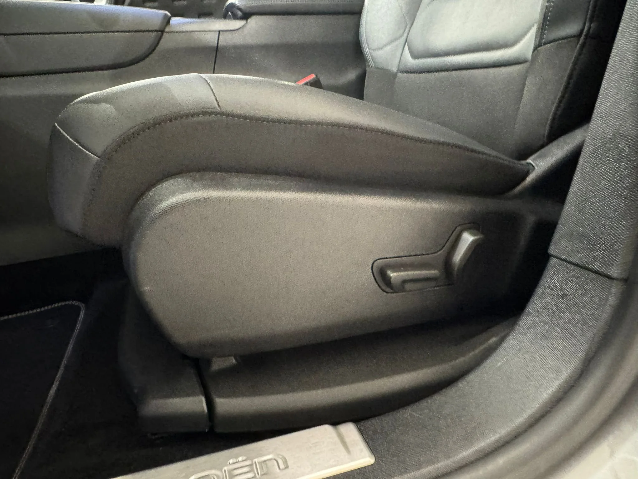 WhatsApp Image 2025-12-11 at 18.44.16 (1).jpeg