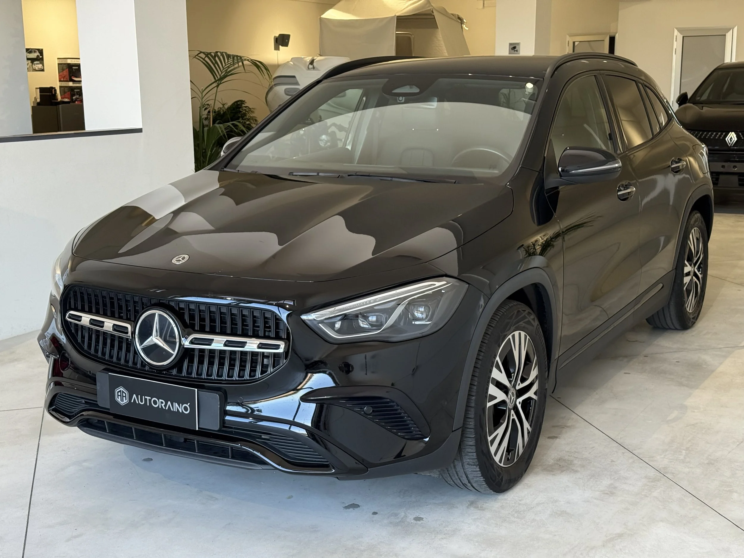 Mercedes-Benz GLA 200d