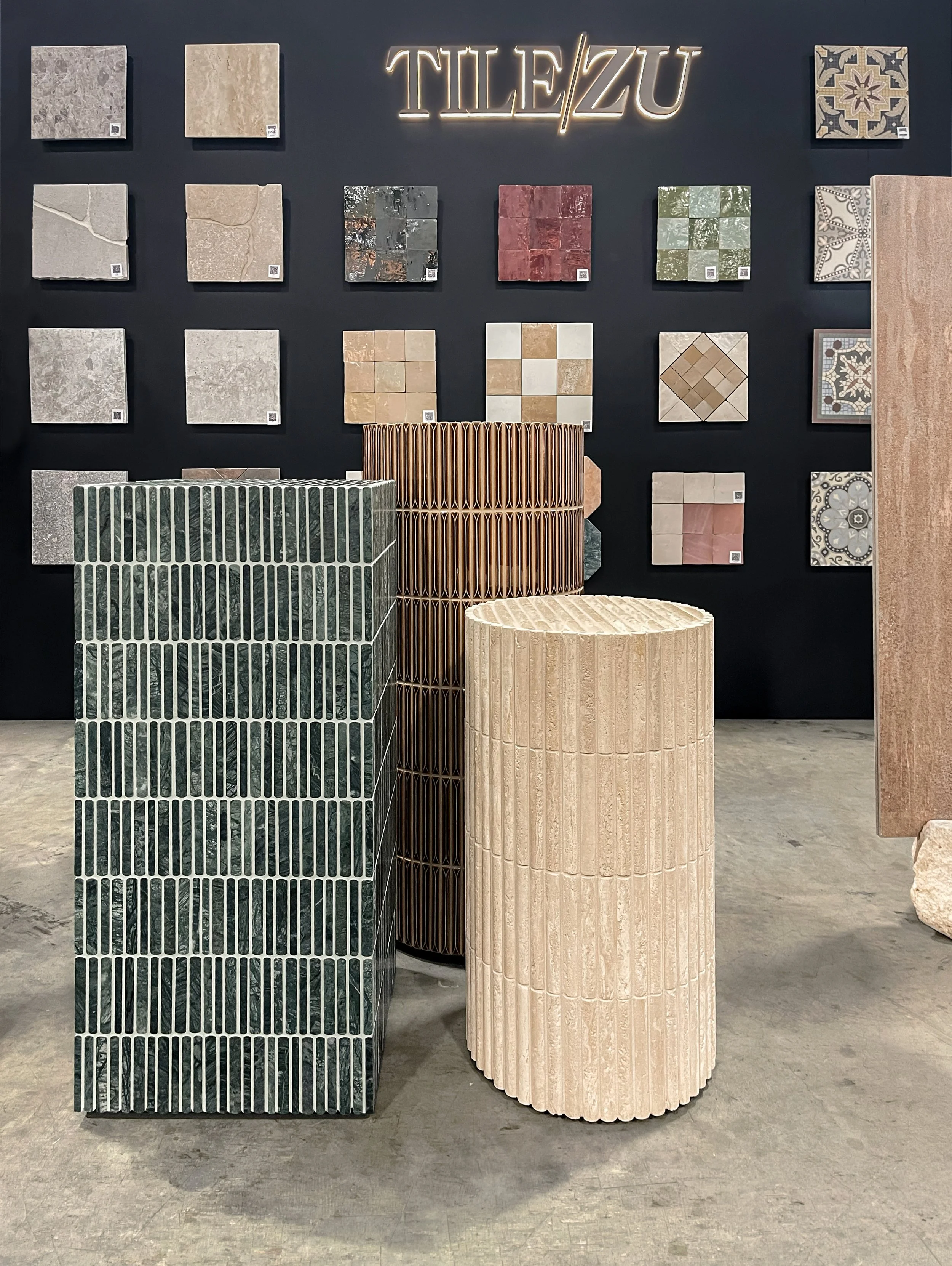 TILE ZU RETAIL INTERIOR DESIGN PLINTHS OVERALL.jpg