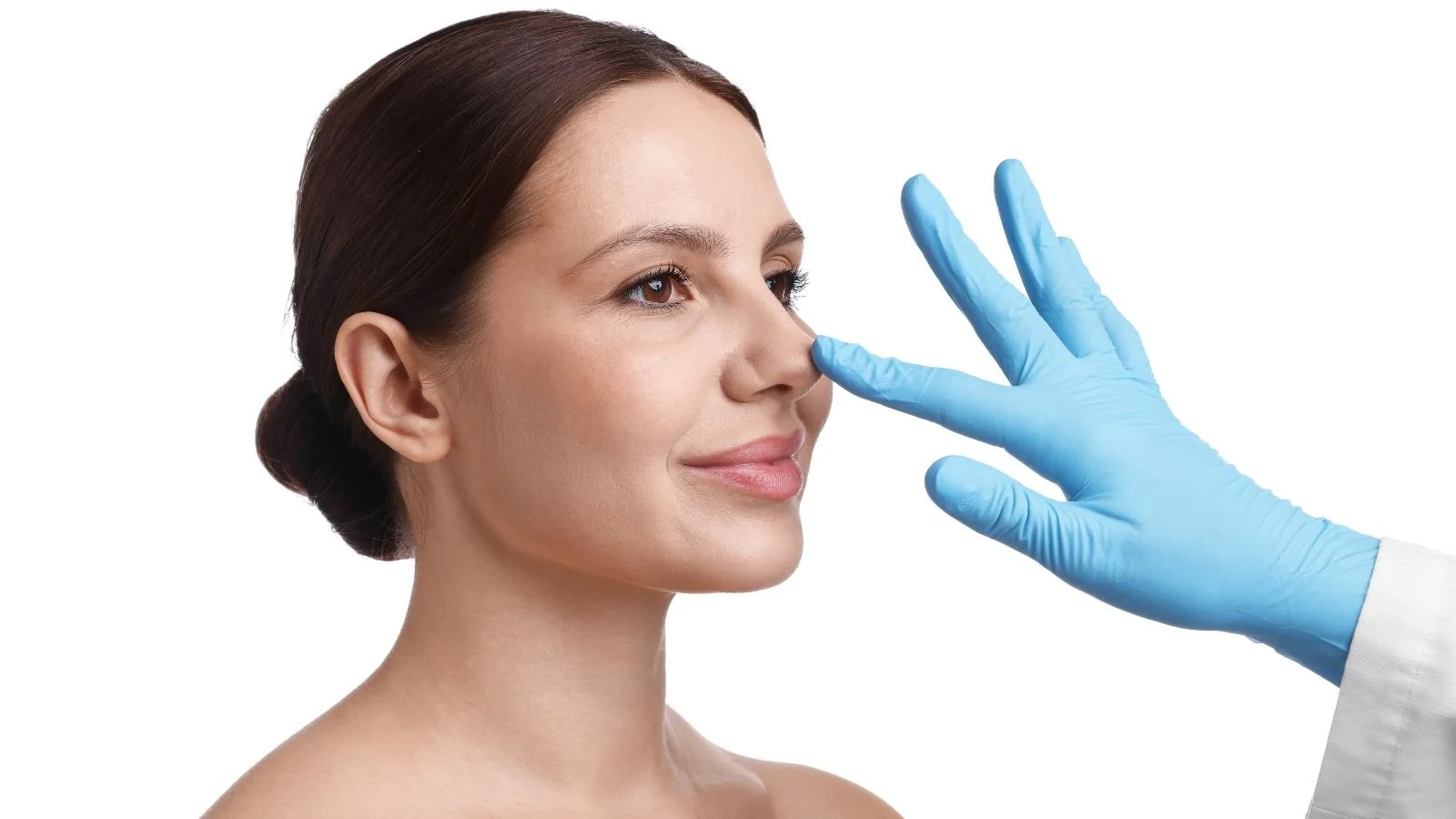 Dorsal preservation rhinoplastie: je neus mooi verfijnen zonder dat het opvalt