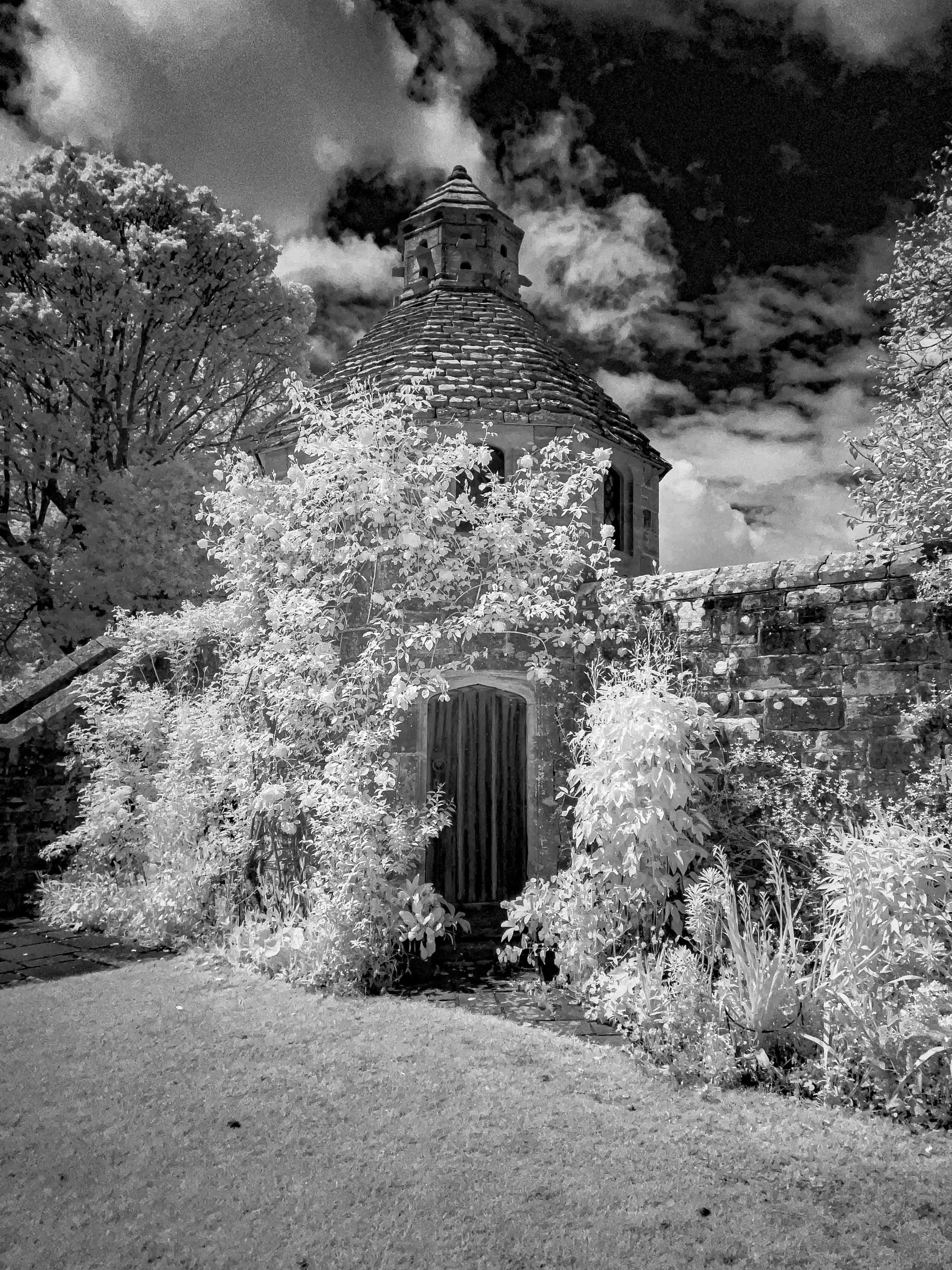 Nymans Dovecote IR.jpg