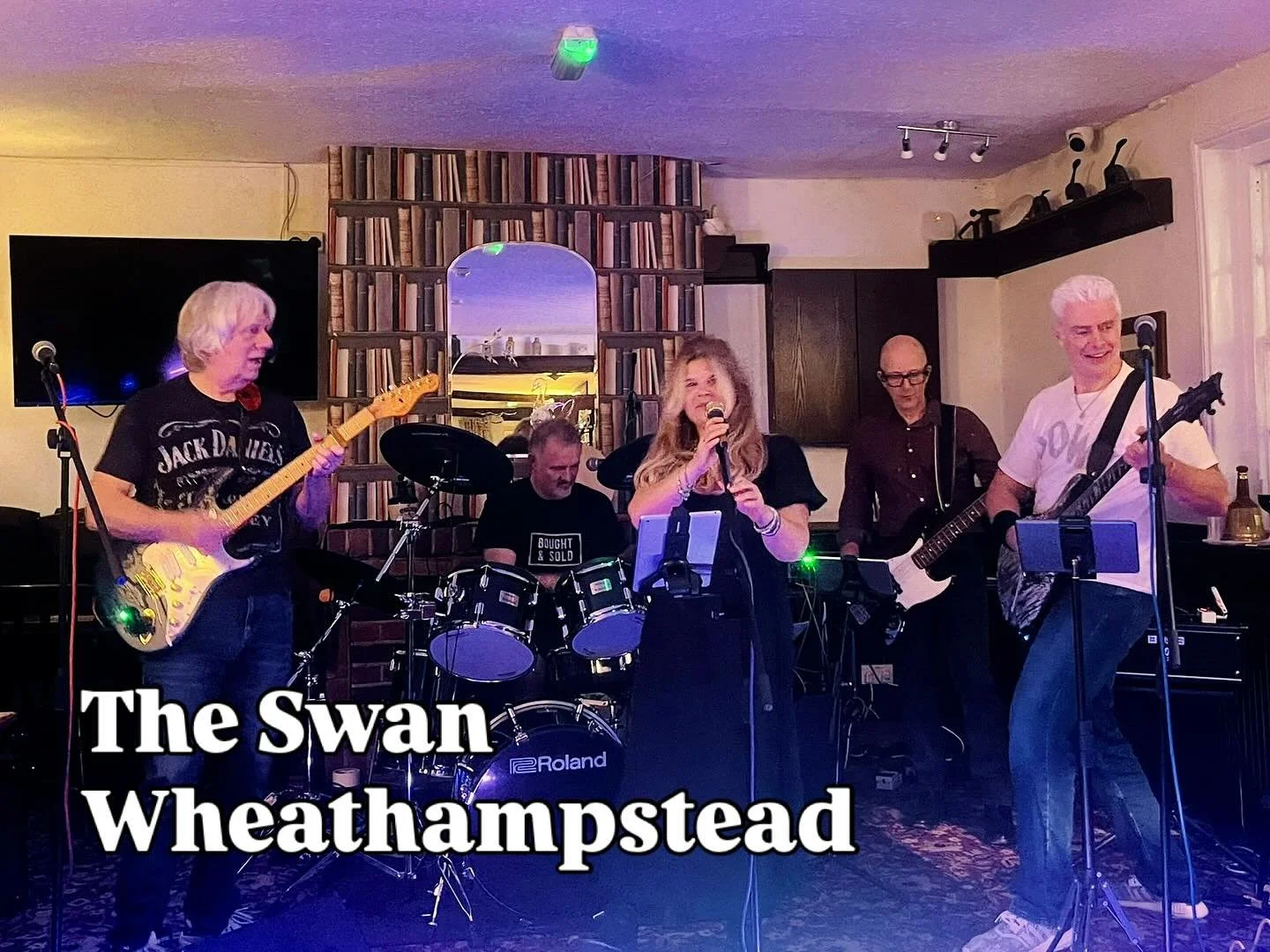 Another fantastic night at the fabulous  @theswanwheathampstead pub!

🎸+🎤+🎸+🥁+🎸 = 💃 🕺 🪩

#BoughtAndSold #LiveMusic #LoveMusic