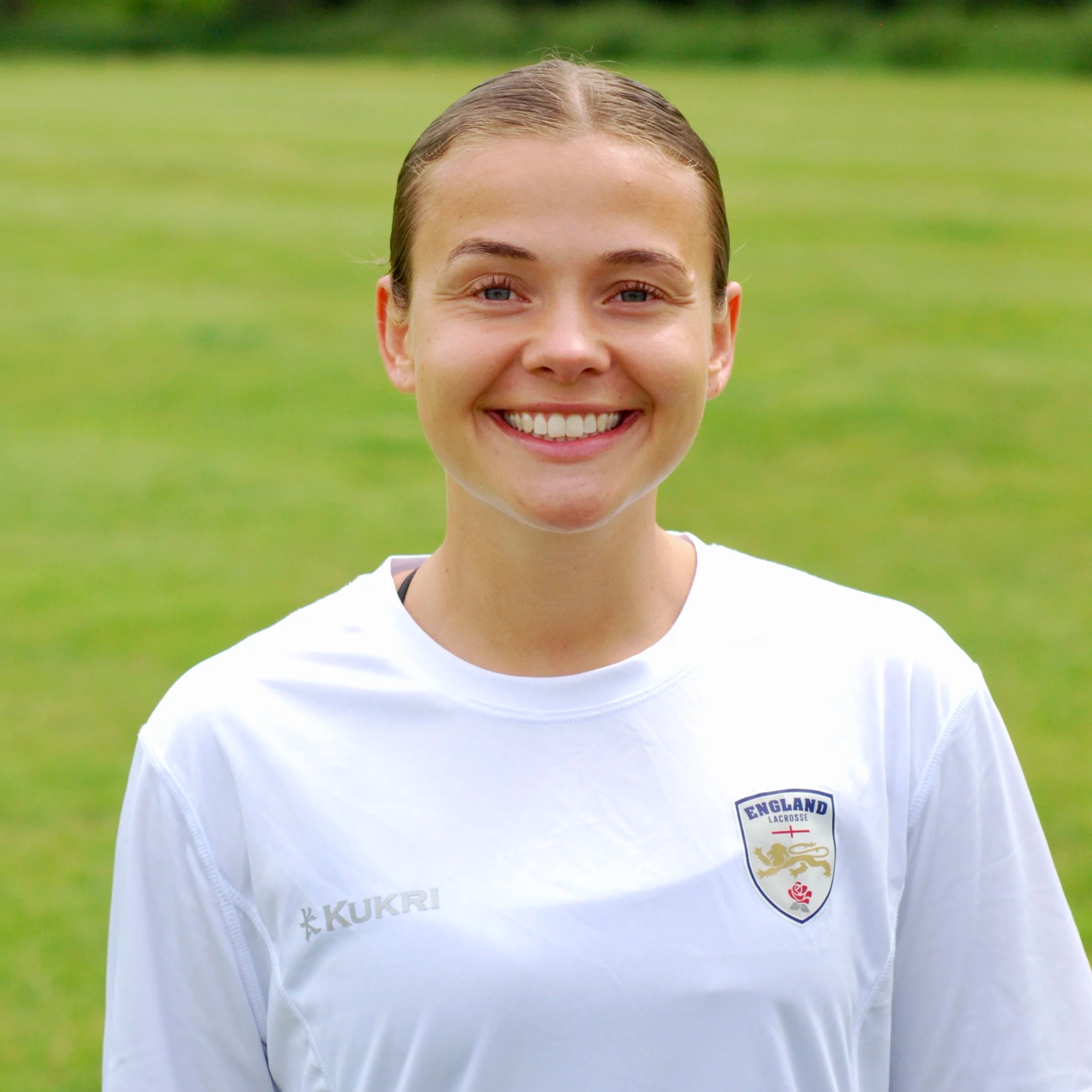 Emily Rossiter Head Shot