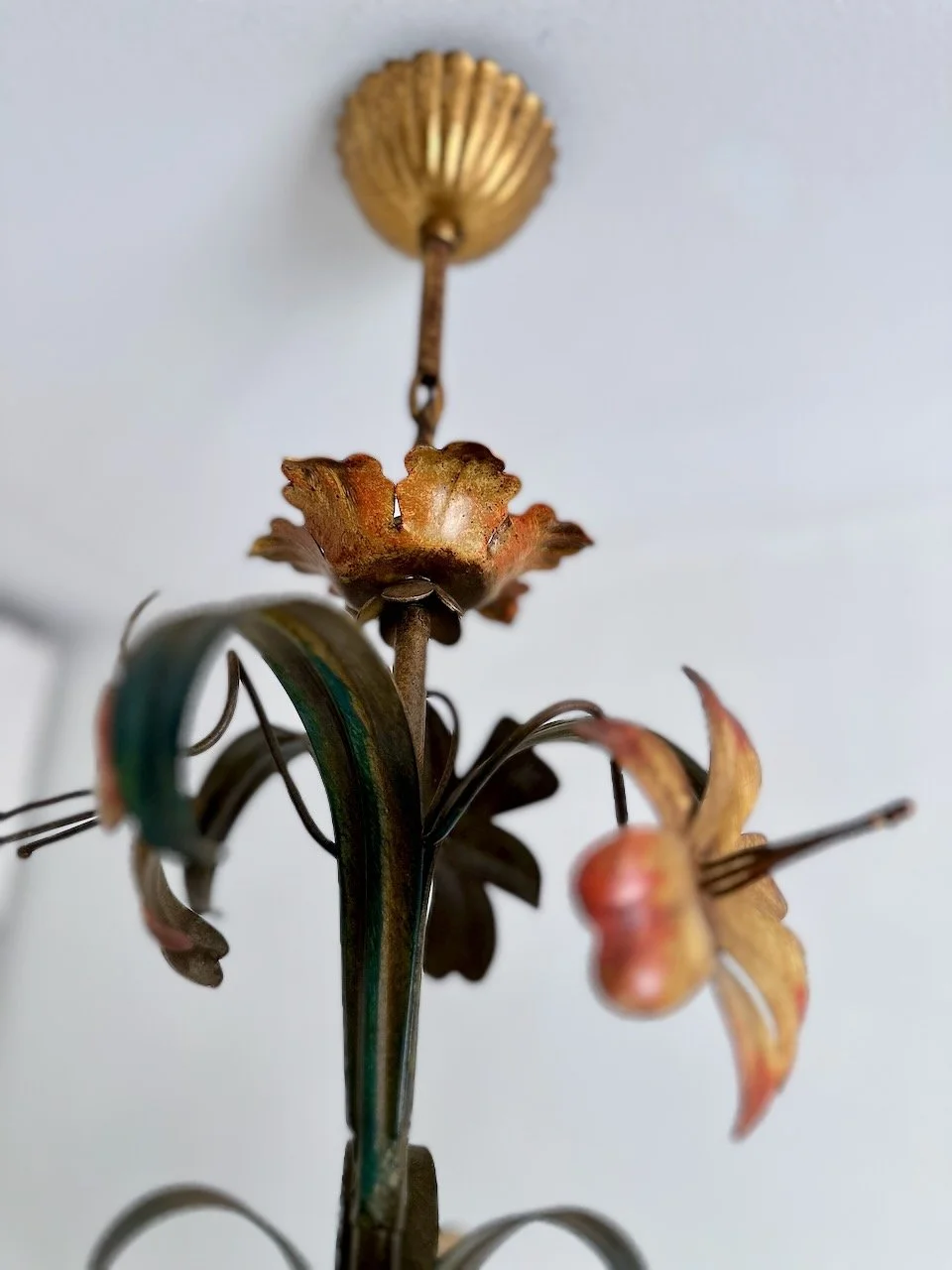 Vintage Italian tole chandelier with gilt metal ceiling canopy, chain and hand-painted floral decorations IMG_6569.jpeg