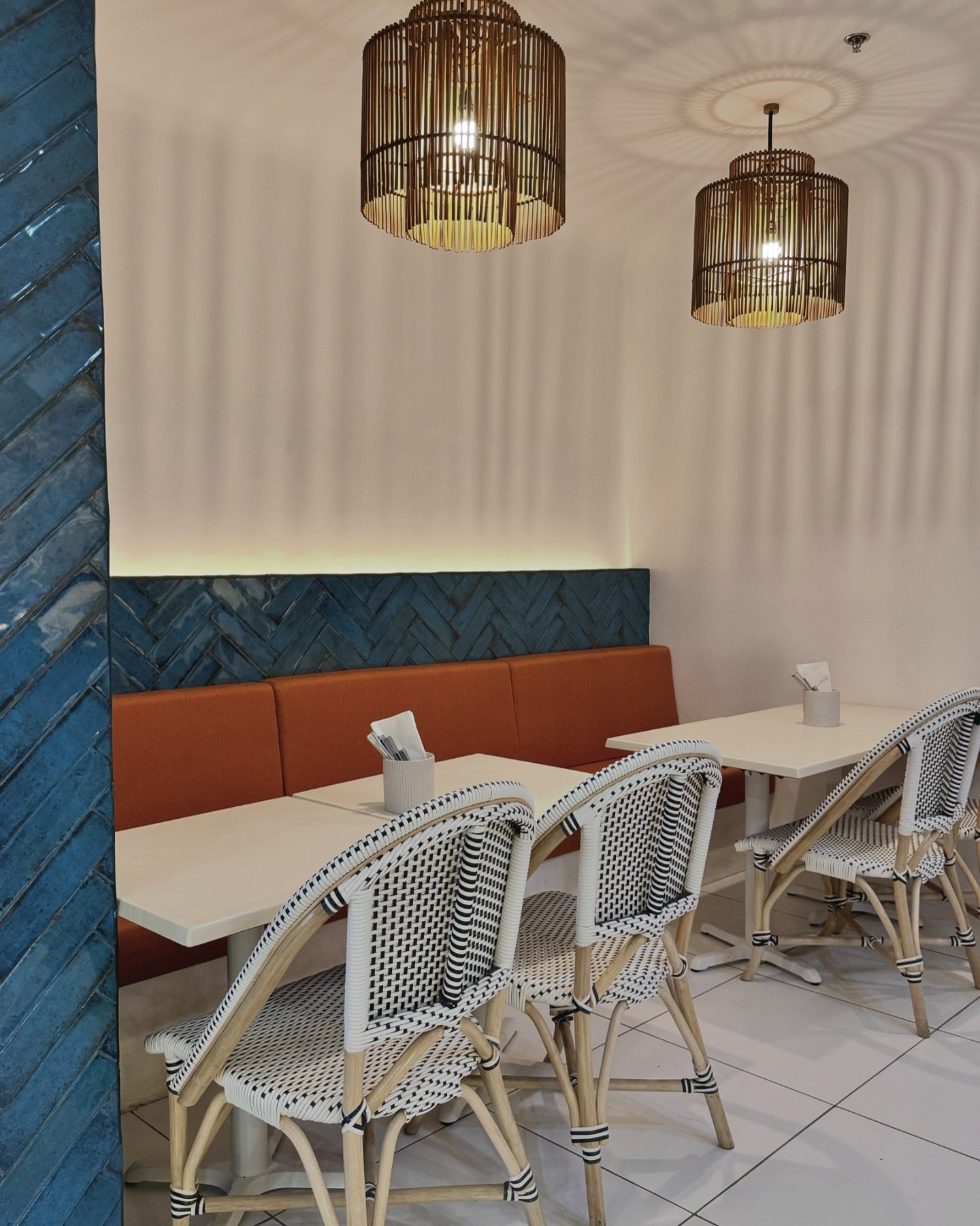 Sweet! 🍰 Spotted our lamps, Paris bistro chairs, custom counter, and ceiling panels at Buttery Bacolod branch. Nice to finally see things come together in their new space. Congratulations and thanks to our friends at @butterynegros for trusting us w