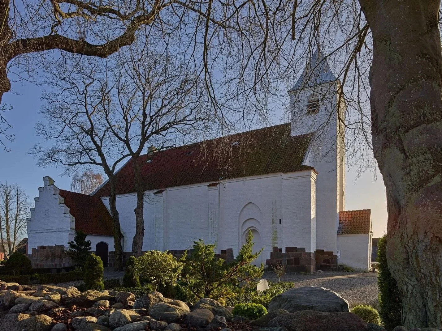 Tirstrup Kirke
