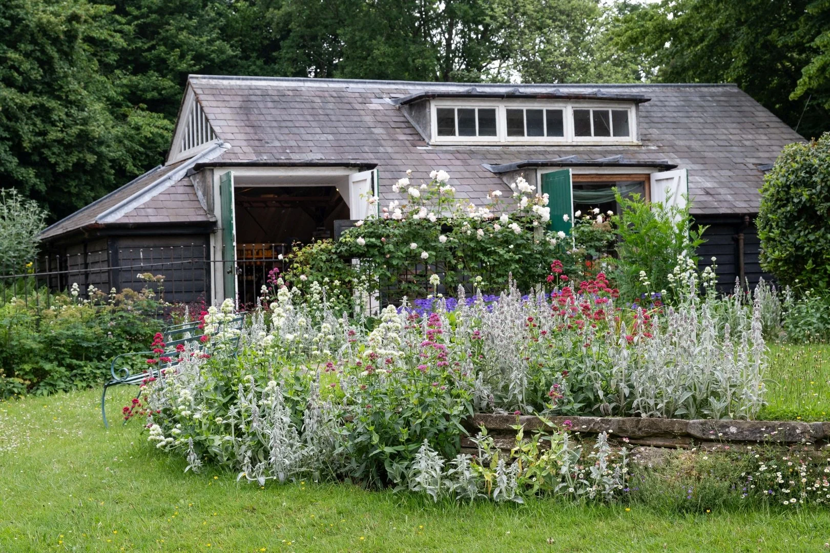 Astleham Garden at Chiltern Open Air Museum Inspired by Gertrude Jekyll