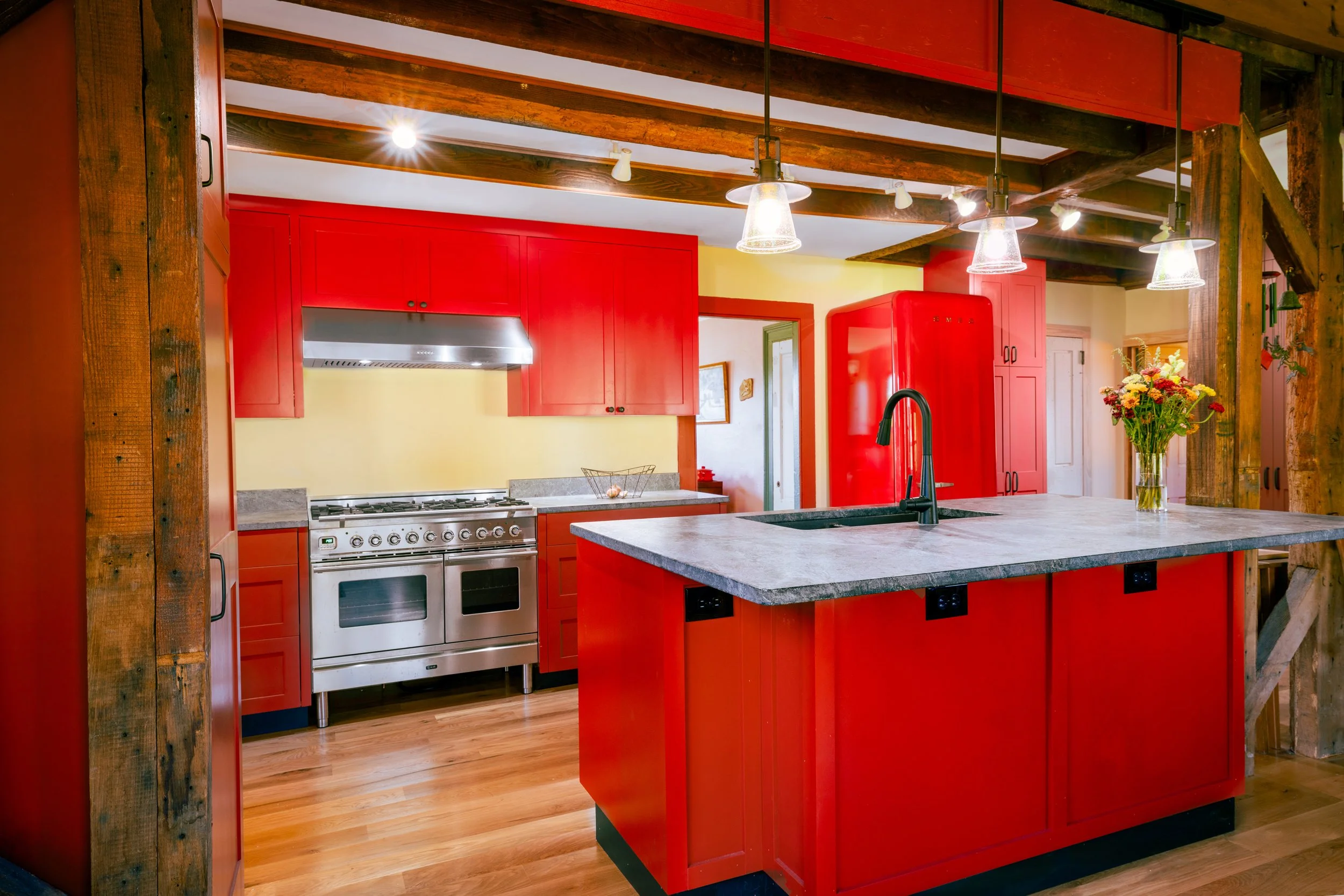 Griffin_s-Kitchen-Cabinets---2---A7---PHOTO-5-Edit_Small.jpg