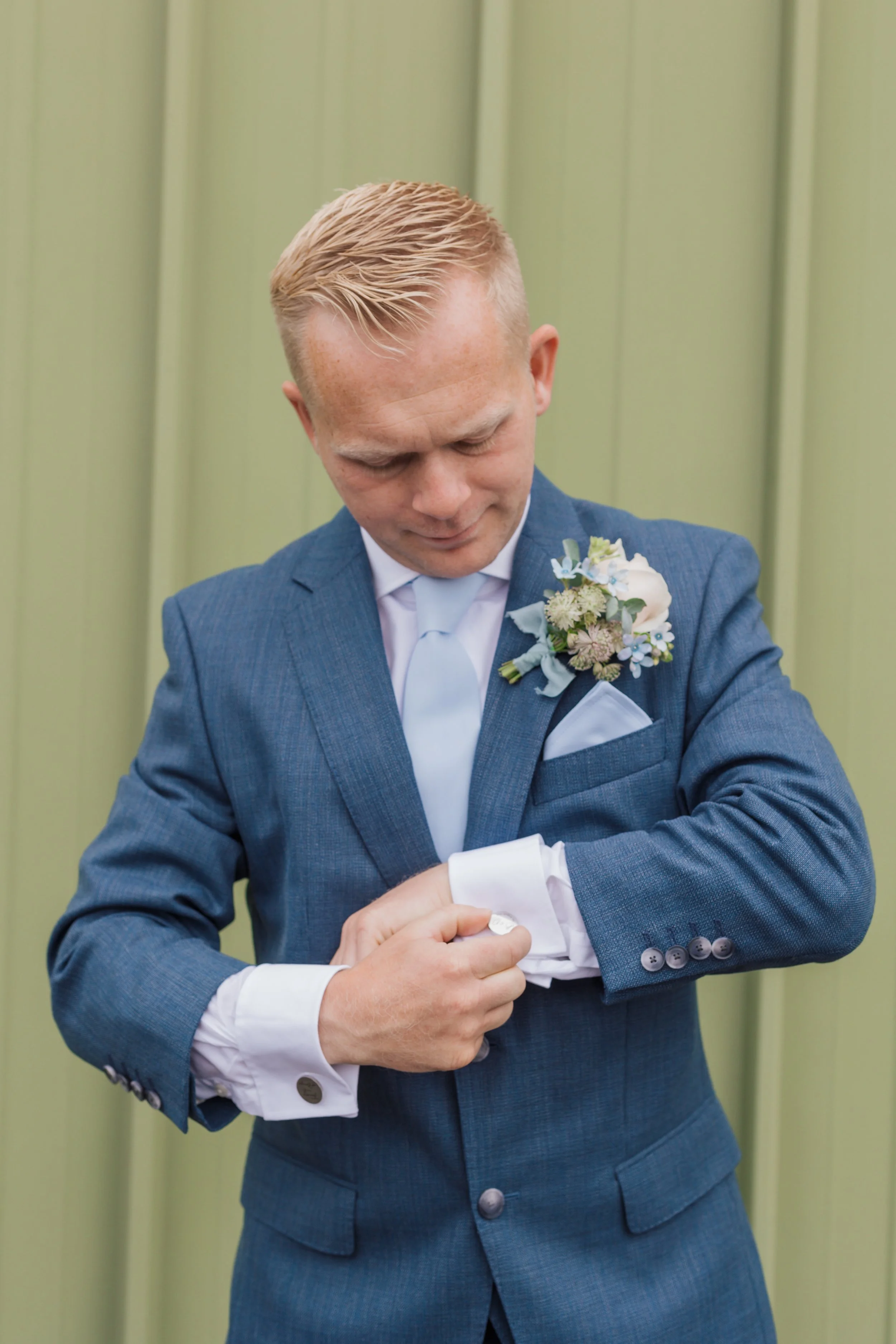 Weddings. Wedding Photographer. Wedding Photography. Cornwall Photographer. Cornwall Photography. West Sussex Photographer. West Sussex Photography. Cornwall Wedding Photography. Cornwall Wedding Photographer. West Sussex Wedding Photography. West Su