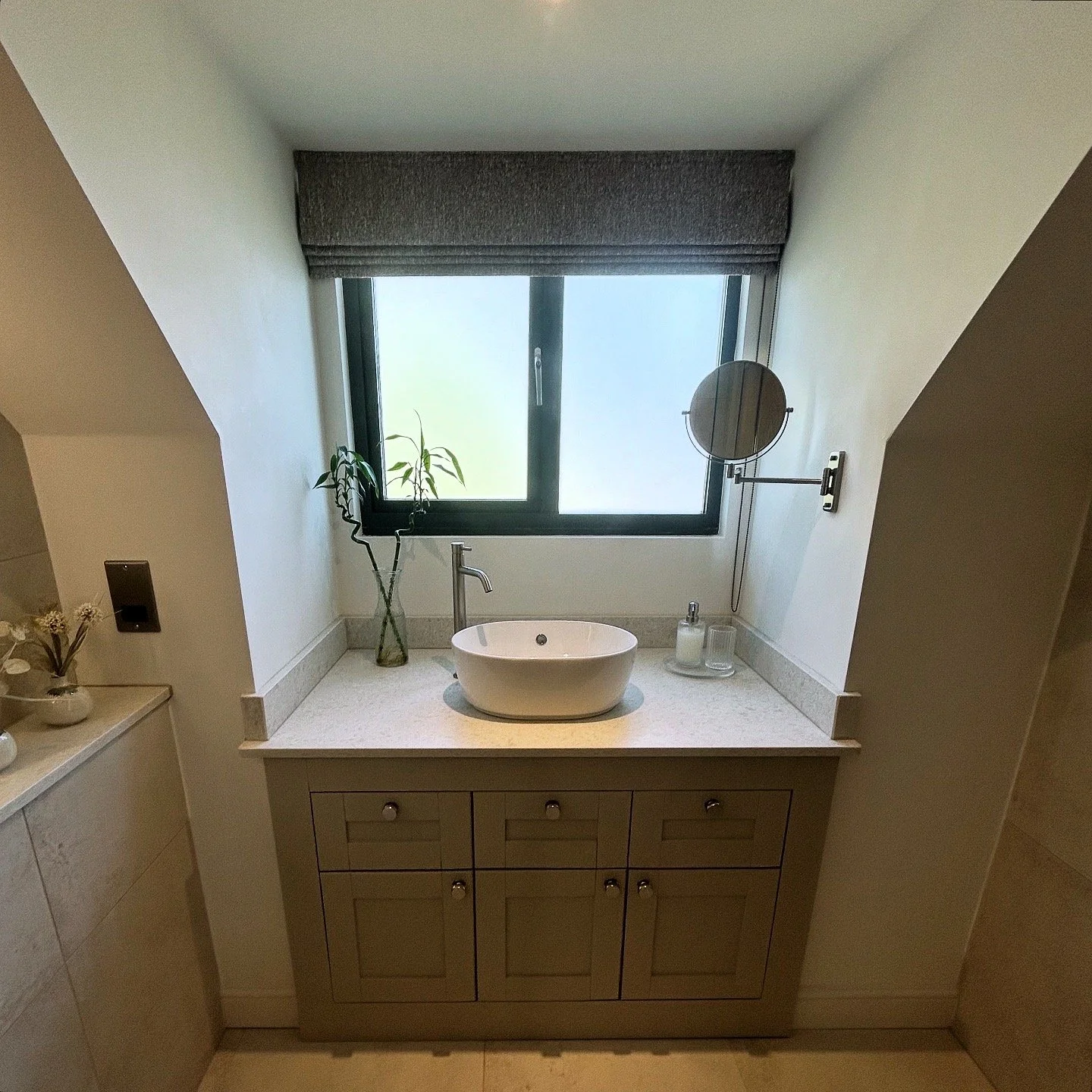 Bathroom 4.JPG