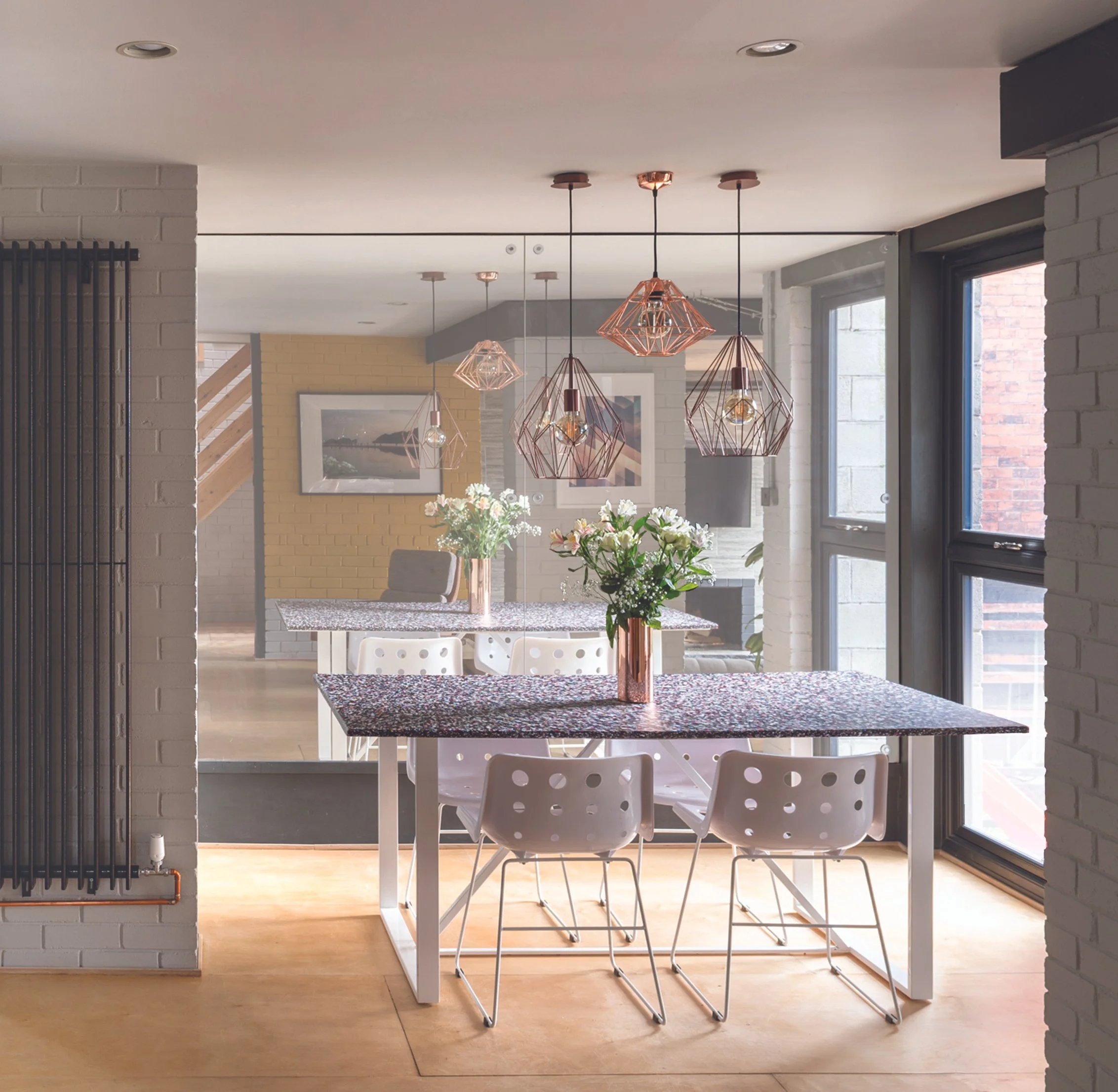 Monkswood - Replus U-frame Maxi table.JPG