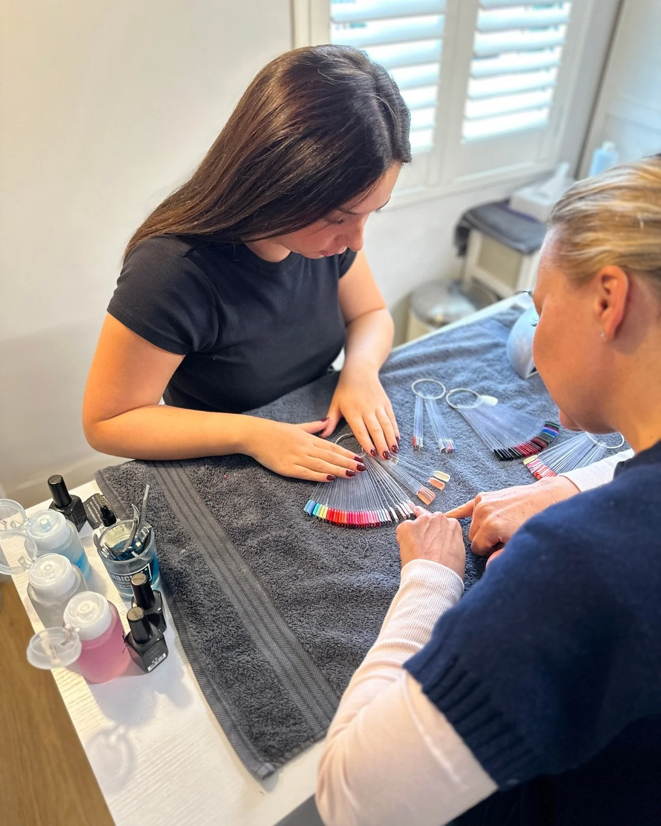 Choosing the perfect shade - one of our favourite parts of every appointment 🤍

p.s. December appointments are filling up fast, so be sure to book yours soon✨