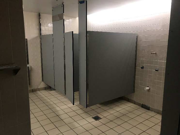 DFAS Restroom 004.png