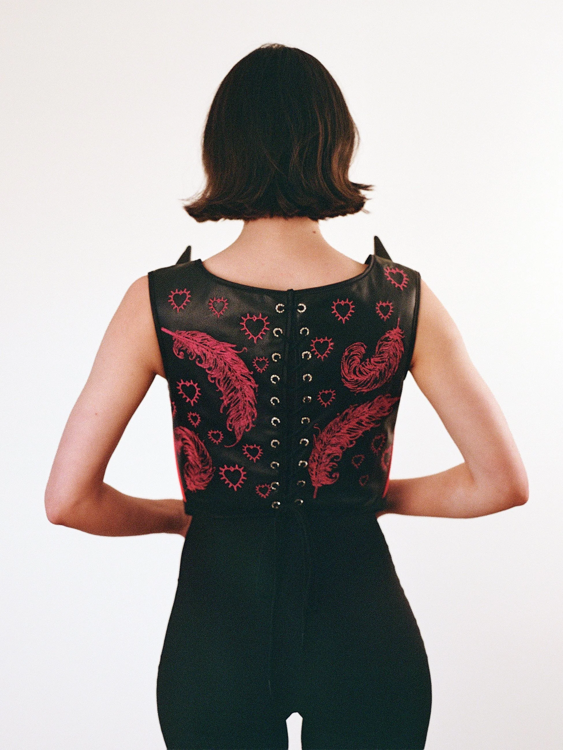 4corset.jpg