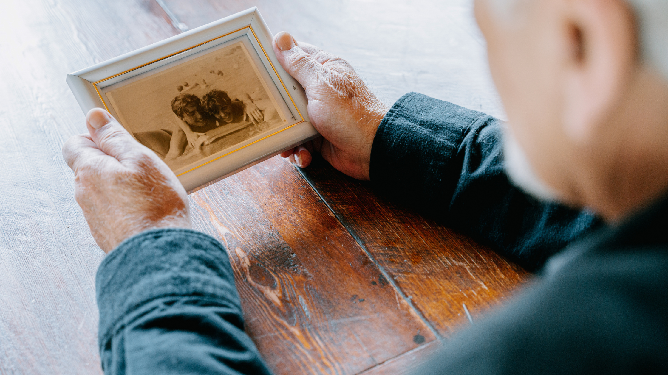 Reminiscence Therapy for Dementia: Preserving Functional Communication and Quality of Life