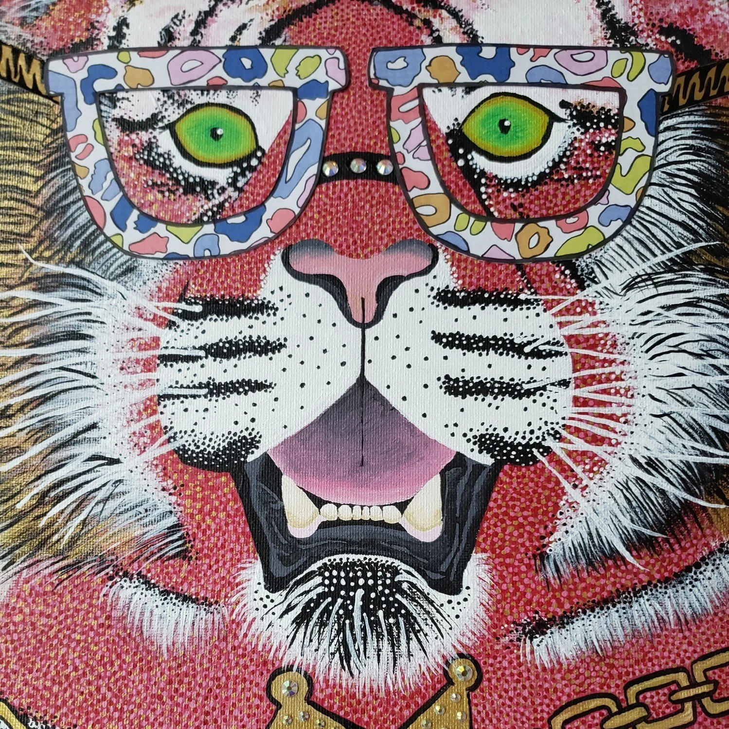 Red hipster tiger king with bling