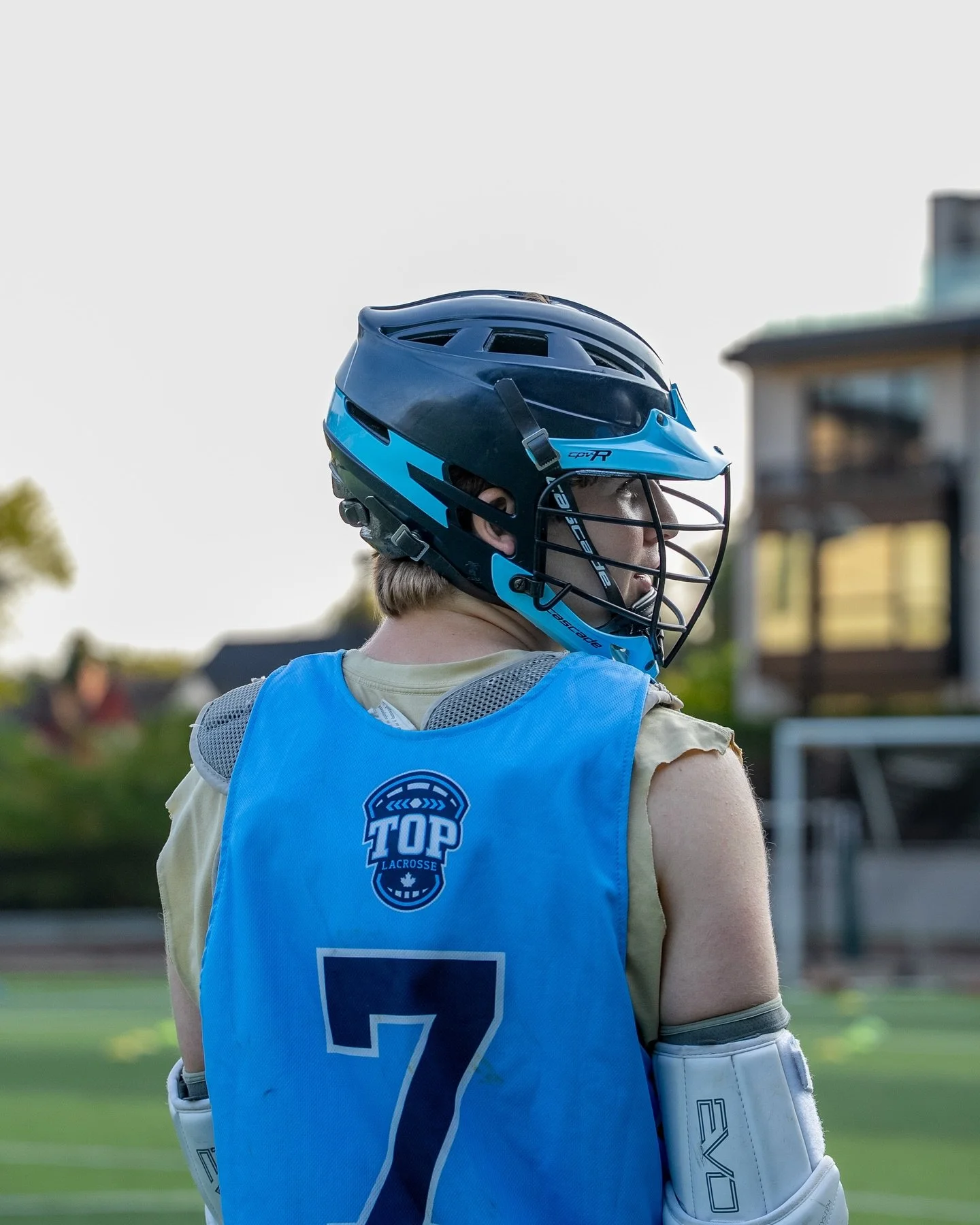 It might be snowing outside but that doesn&rsquo;t stop us! Our Winter Programs start this week - bringing the same high-energy and skill development sessions indoors! ⚽️🥍

🔹 TOP Soccer Winter Skills - Featuring quick small-sided games to start and