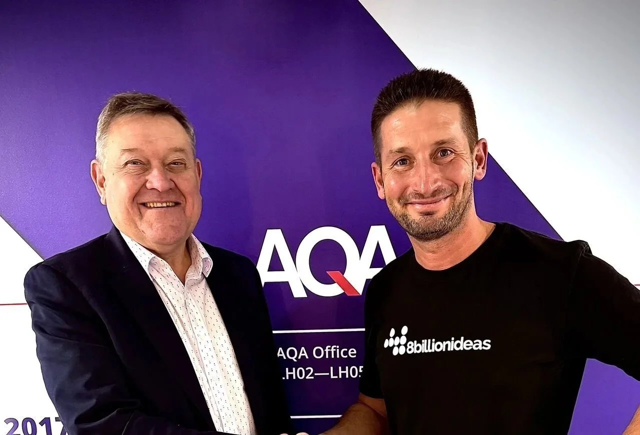 OxfordAQA and 8billionideas launch international GCSE focused on global skills