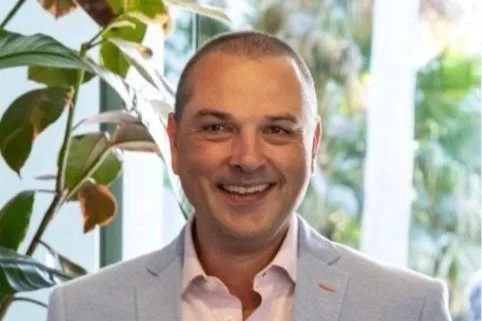 Anthropic touches down in Sydney with former Snowflake VP Theo Hourmouzis at the helm 