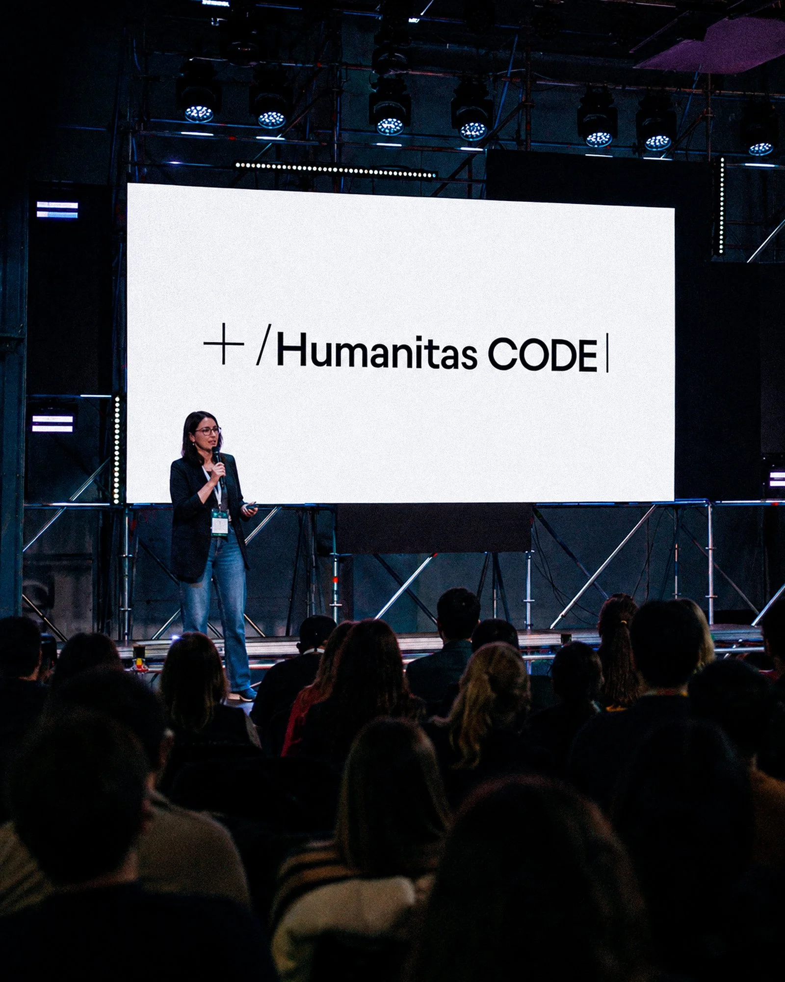 PUCPR releases Humanitas Code to keep human judgment inside AI conversations