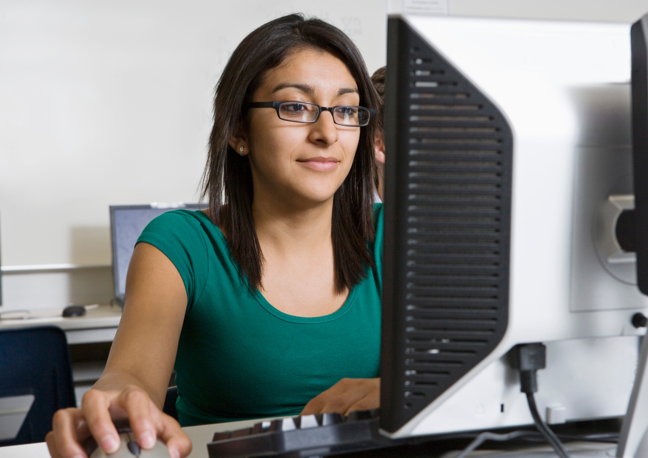 Google and UN ITU offer 100,000 AI training scholarships across 80+ countries