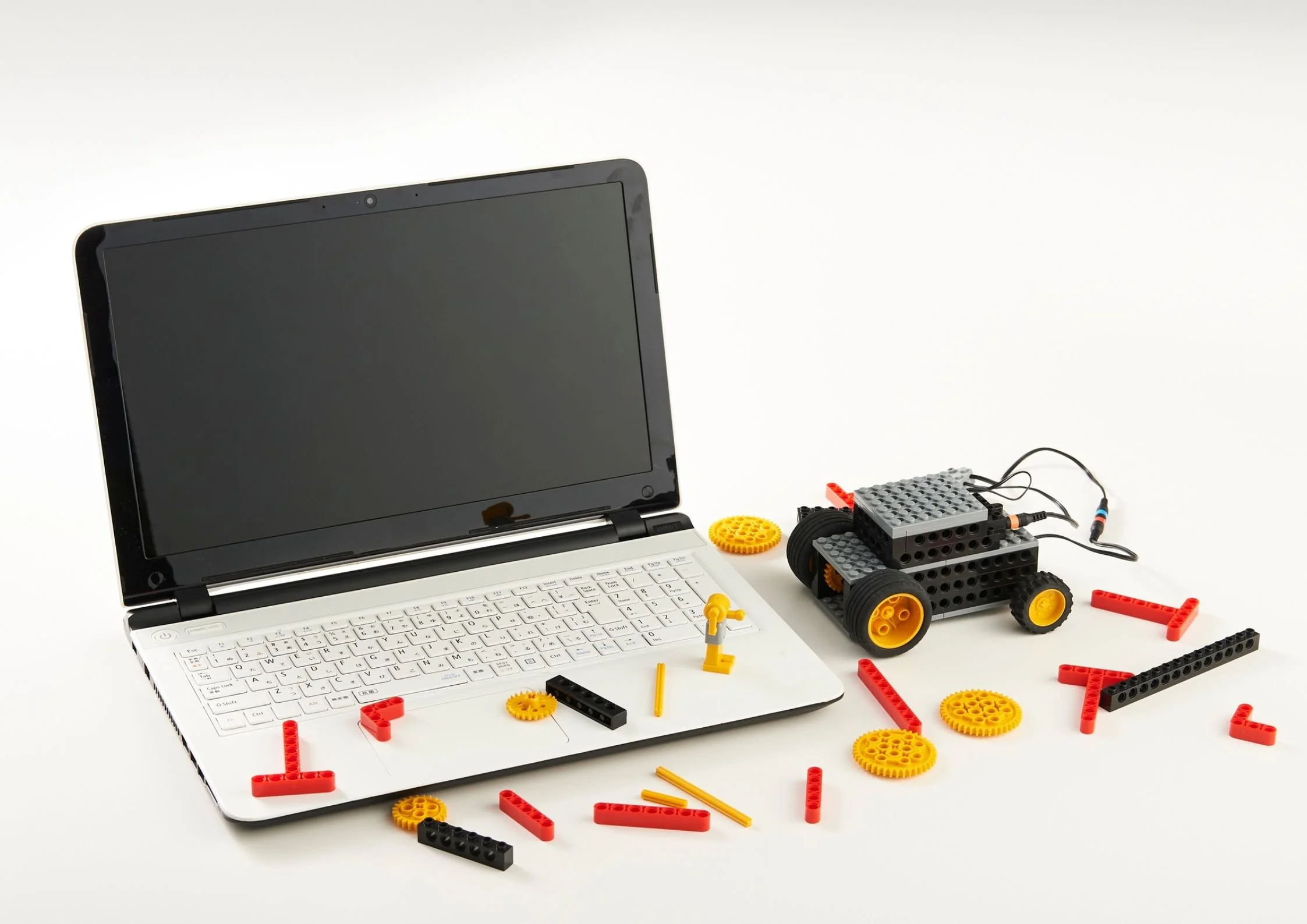 Latimer partners with Southern New Hampshire University and Intel to bring AI–powered robotics into curriculum