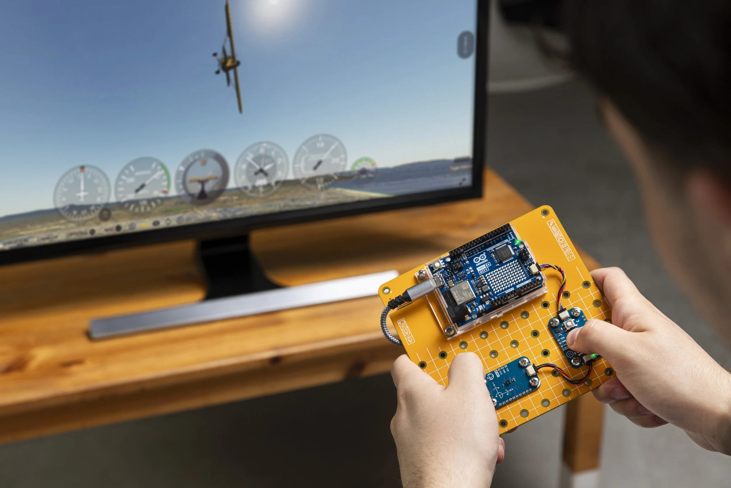 Arduino Introduces Plug and Make Kit for Easy IoT and Electronics ...
