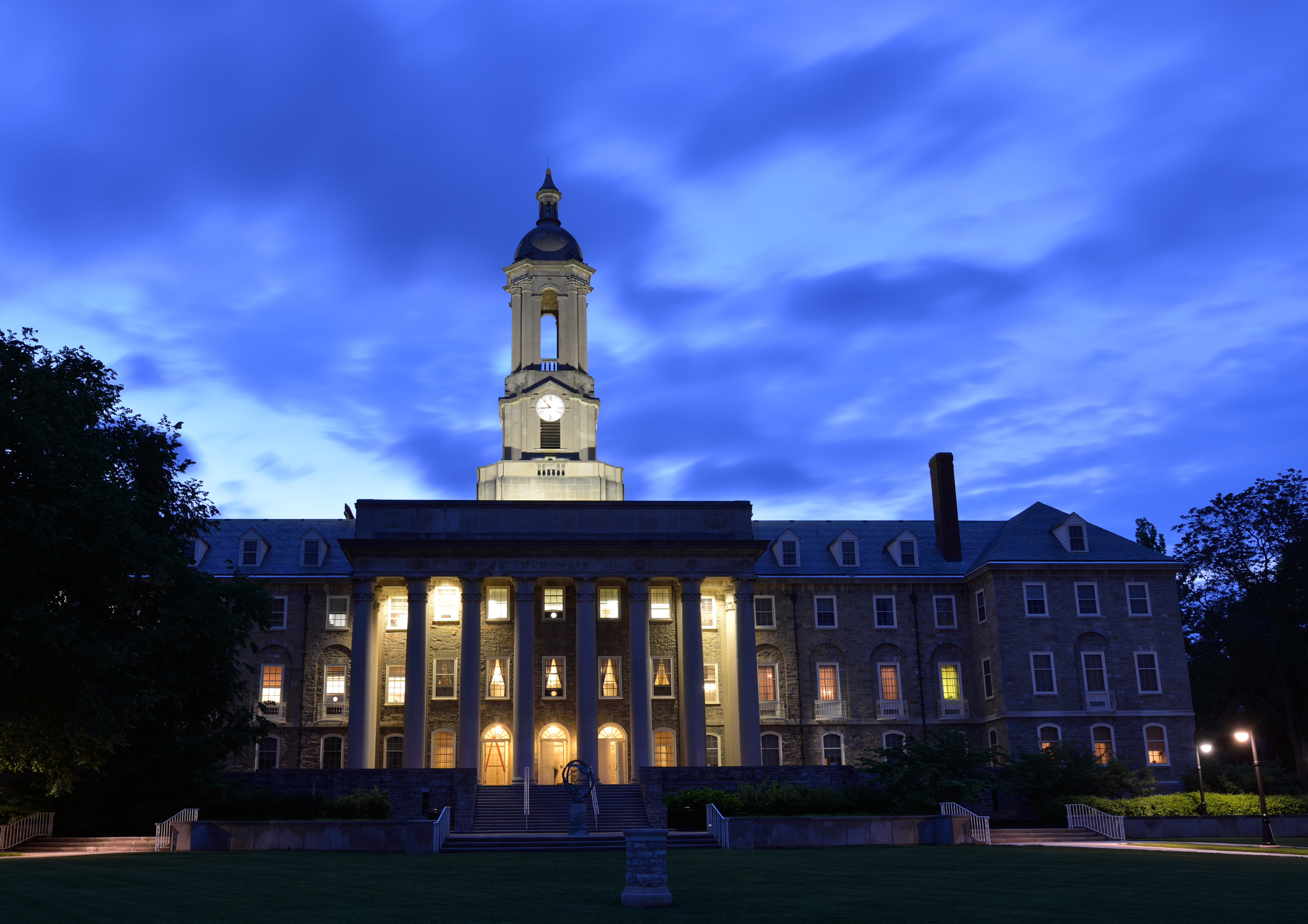 Penn State backs AI projects for multilingual readers and older adults
