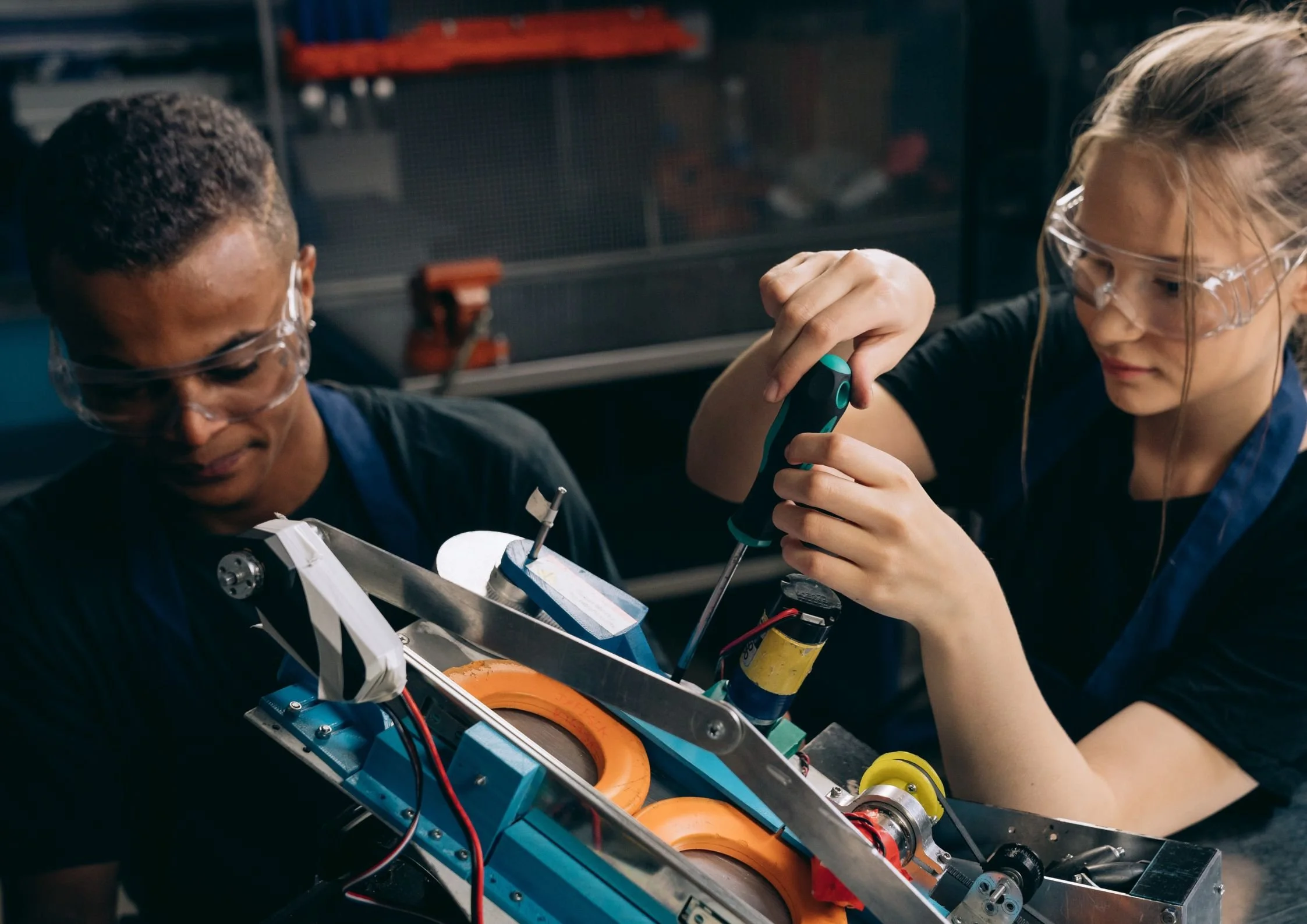 UK promises 50,000 new apprenticeships, rolls out new short courses on AI, engineering and digital skills