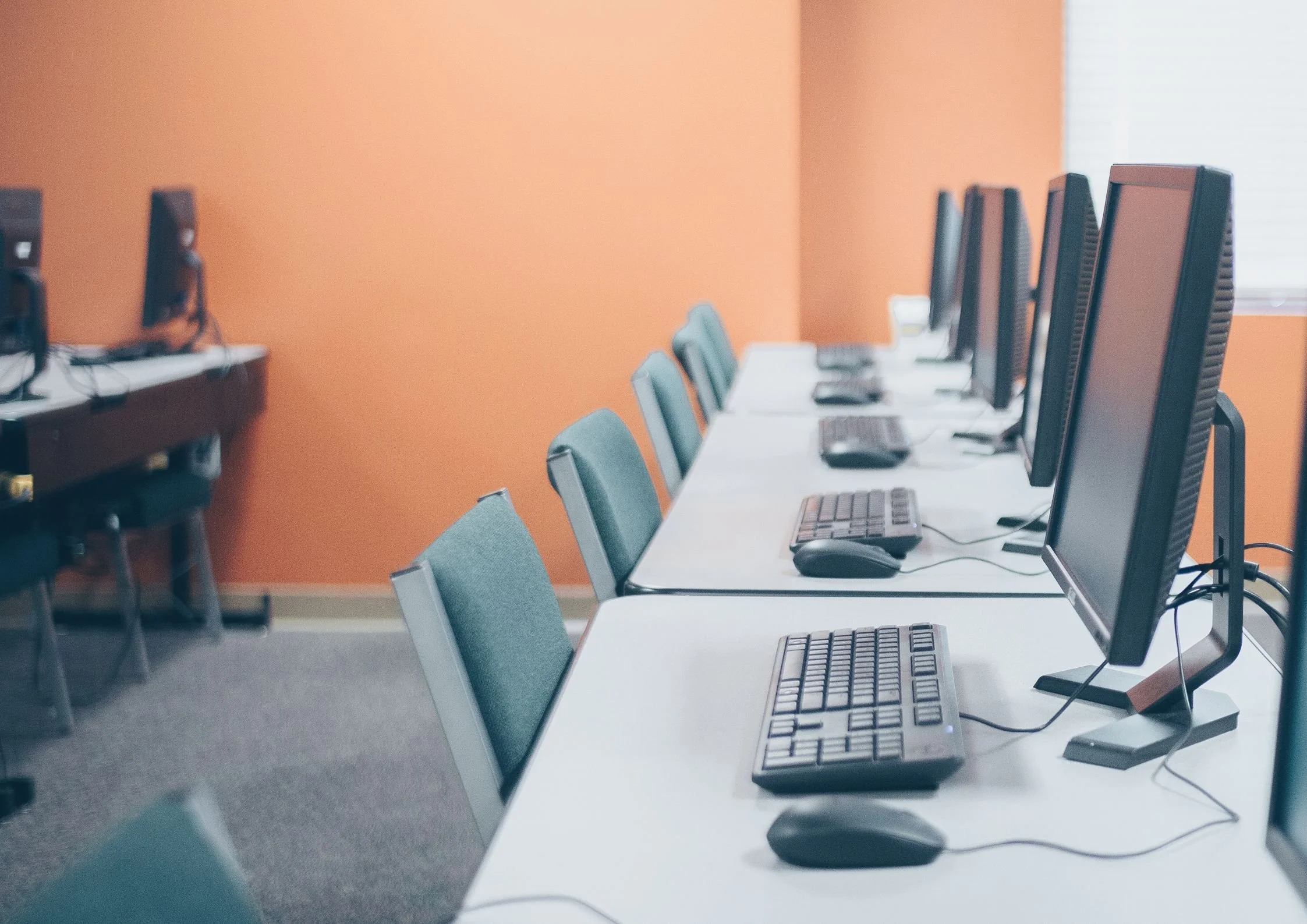 PowerSchool adds multi-language support for AI-powered assistant and content generation tool