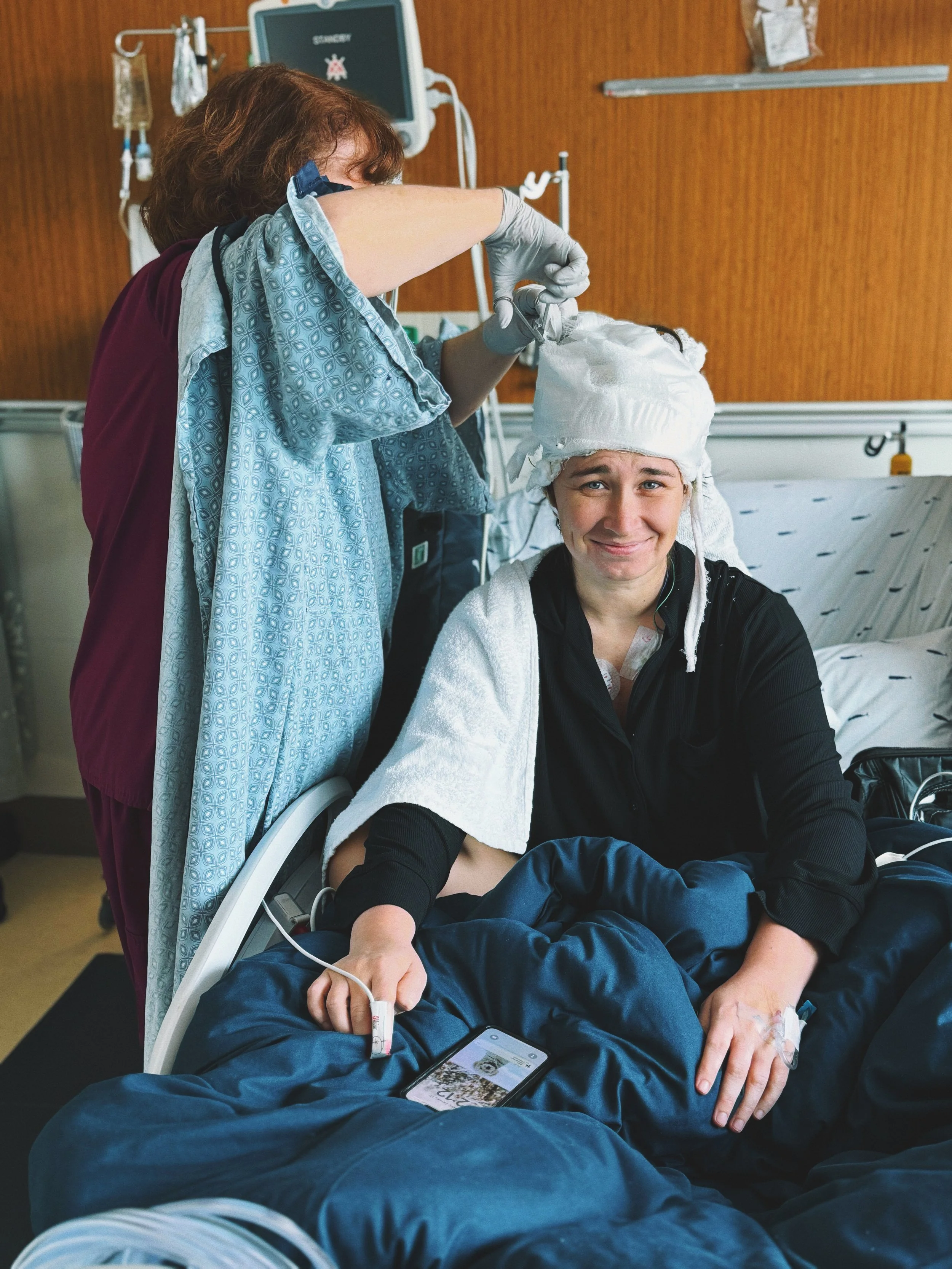 Gauze and cord removal! Kara was a sight for sore eyes today.